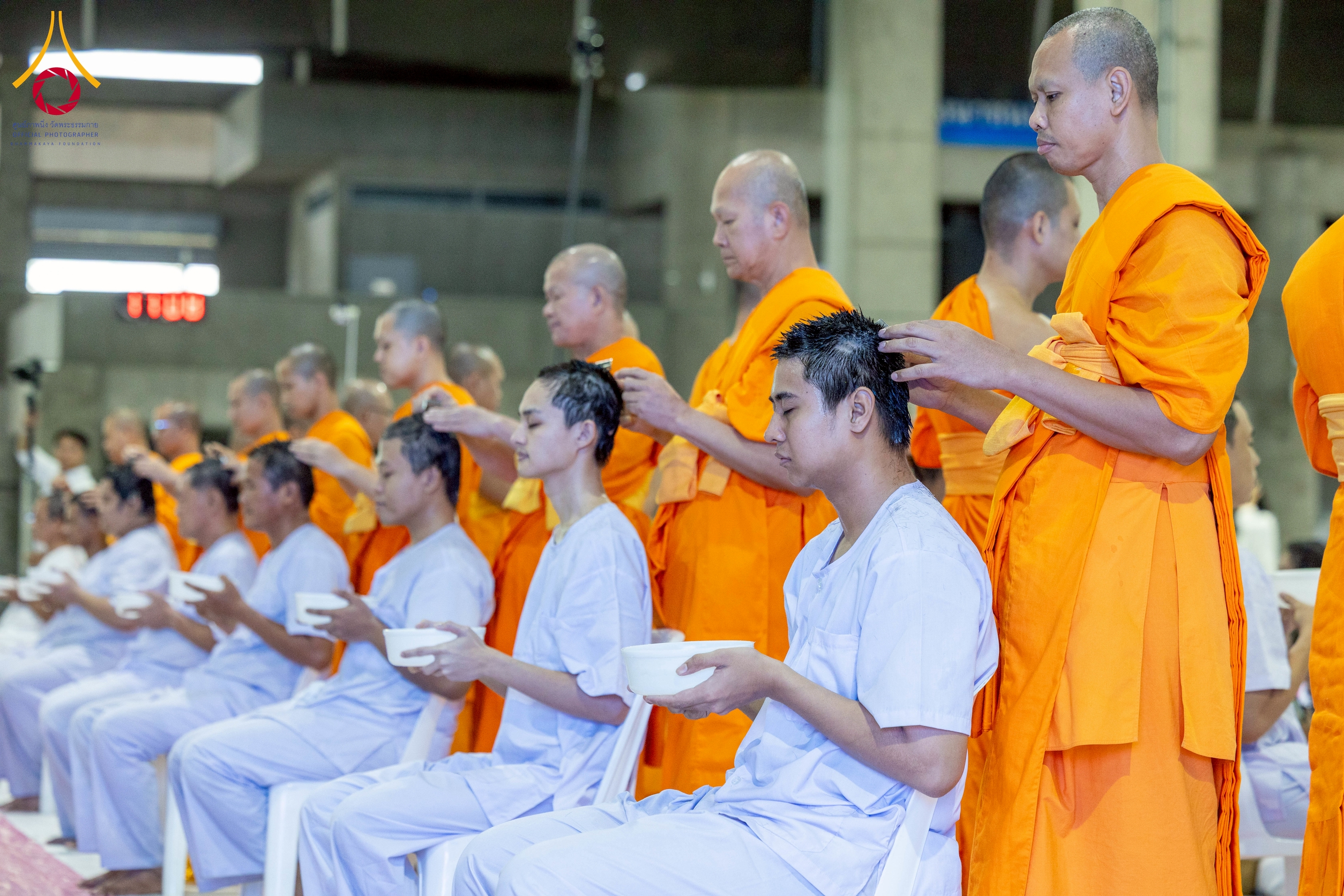 พิธีตัดปอยผมและปลงผมนาคธรรมทายาท รุ่นเข้าพรรษา ประจำปี 2568