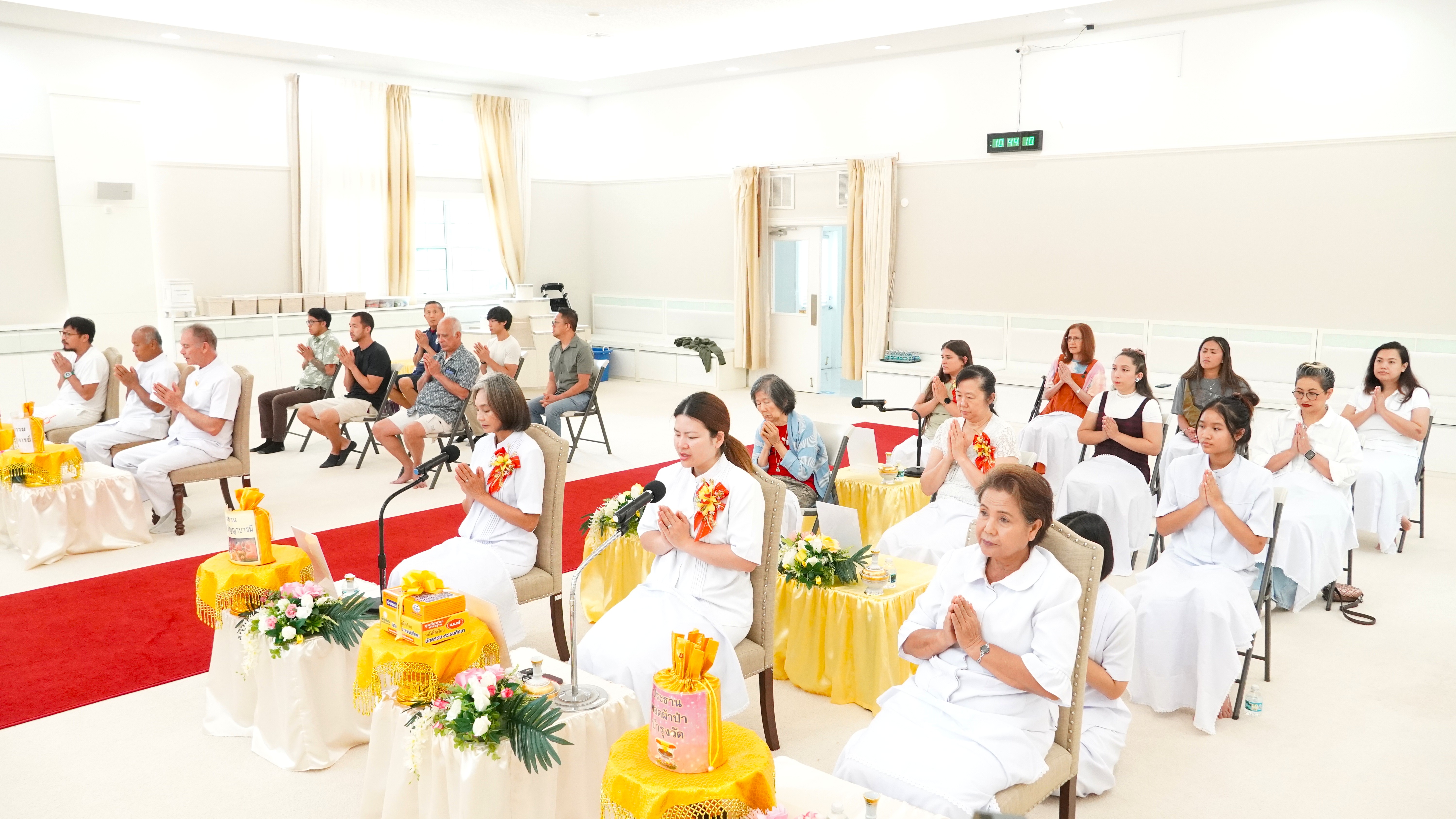 วัดพระธรรมกายฟลอริดา จัดพิธีถวายกองบุญปัญญาบารมี