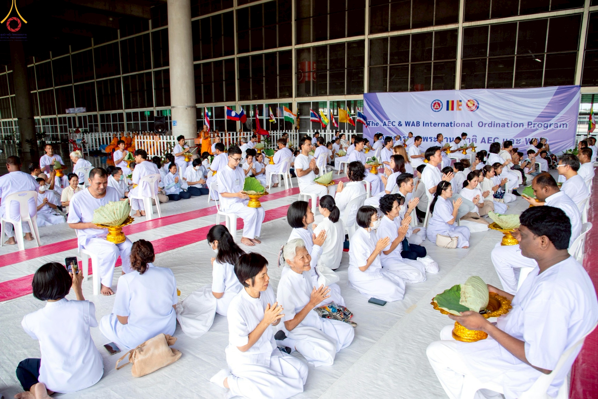 พิธีตัดปอยผมโครงการบวชพระนานาชาติ AEC และผู้นำพุทธโลก WAB รุ่นที่ 9