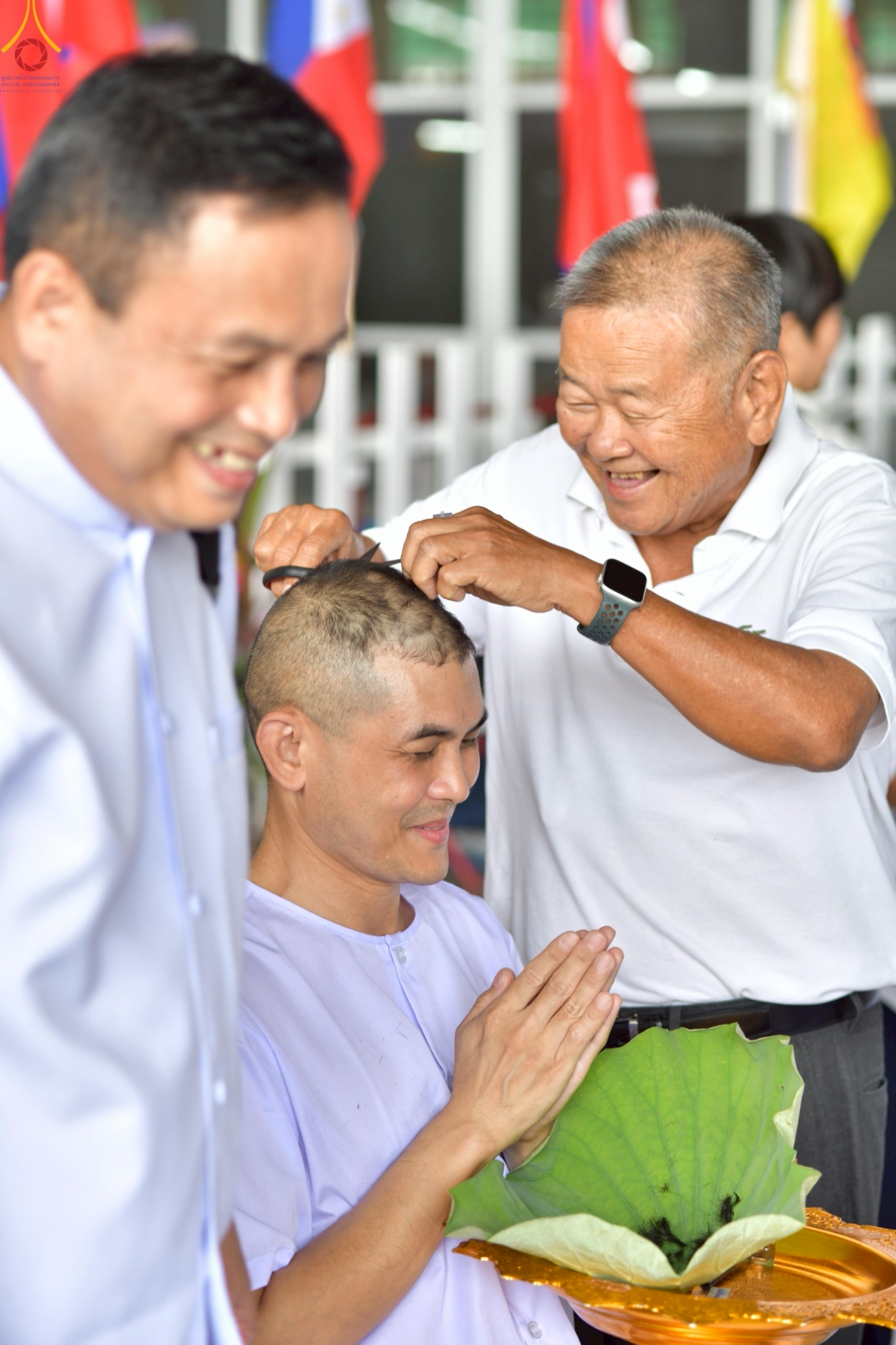 พิธีตัดปอยผมโครงการบวชพระนานาชาติ AEC และผู้นำพุทธโลก WAB รุ่นที่ 9