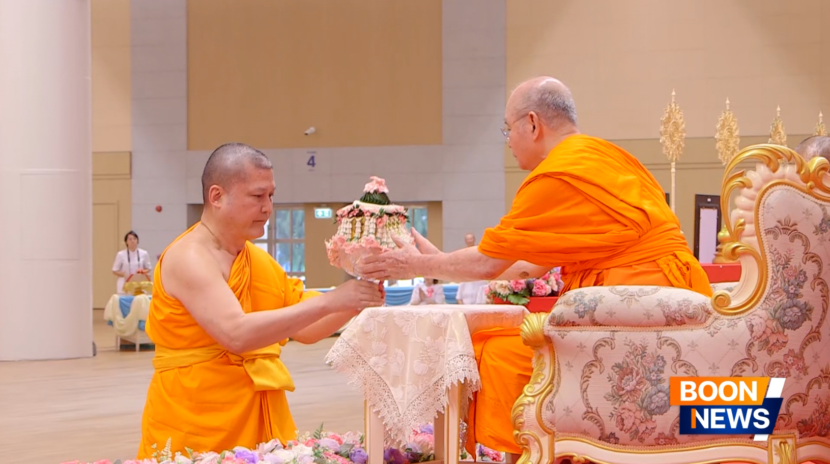 พระเดชพระคุณพระพรหมเสนาบดี ที่ปรึกษามหาเถรสมาคม เจ้าอาวาสวัดปทุมคงคา เป็นประธานสงฆ์