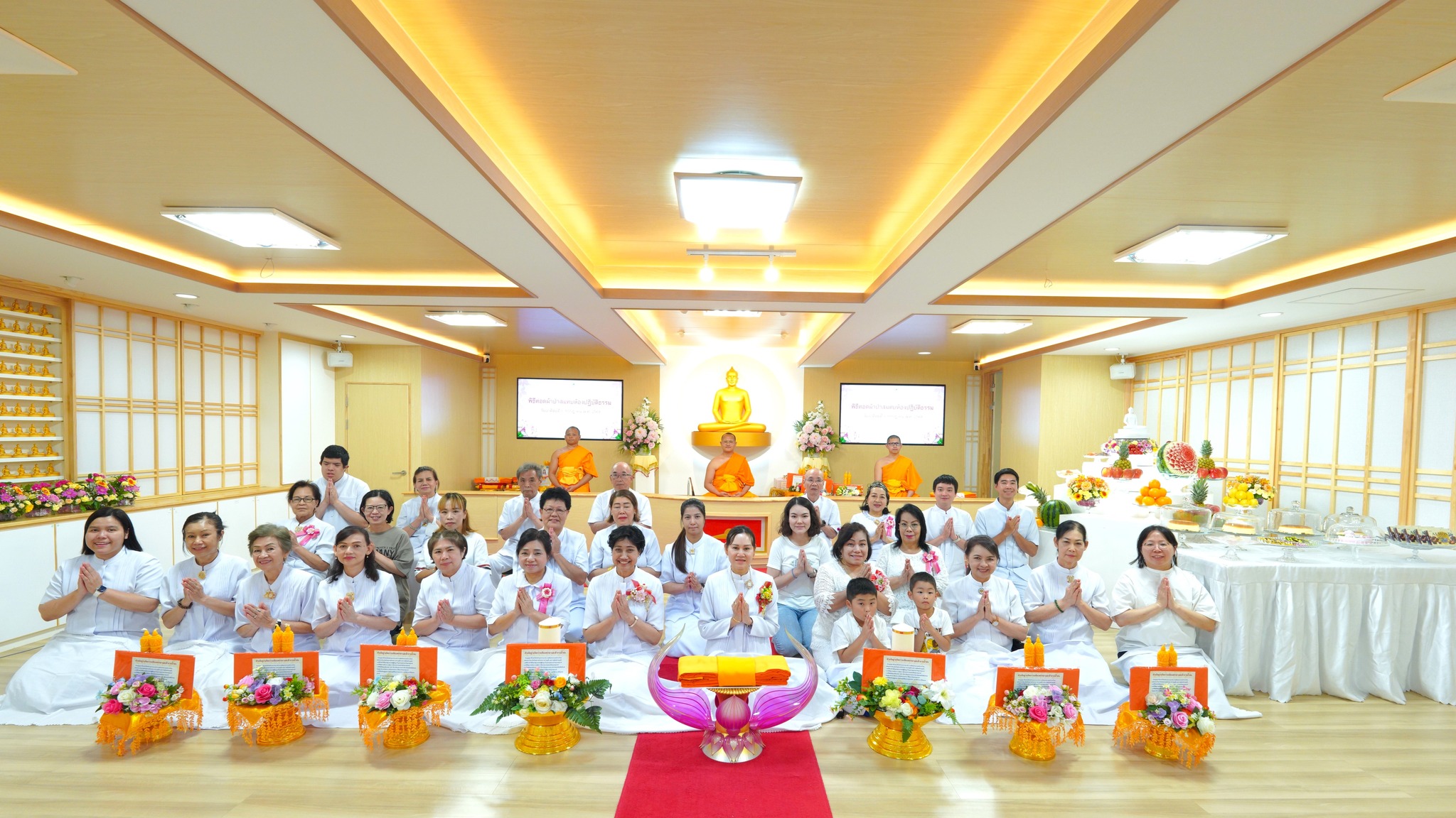 วัดพระธรรมกายโอซาก้า จัดงานบุญบูชาข้าวพระ