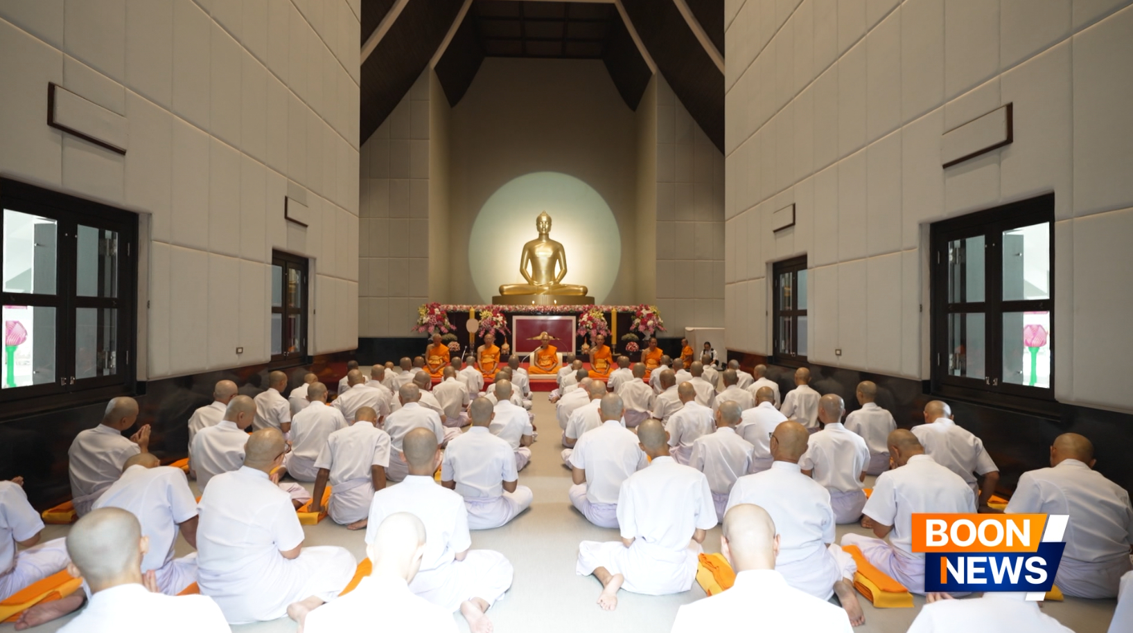 เข้าสู่พิธีบรรพชา ณ โบสถ์พระไตรปิฎก วัดพระธรรมกาย โดยได้รับความเมตตาจากพระครูปลัดรัตนวีรวัฒน์ เจ้าอาวาสวัดพระธรรมกาย เป็นพระอุปัชฌาย์