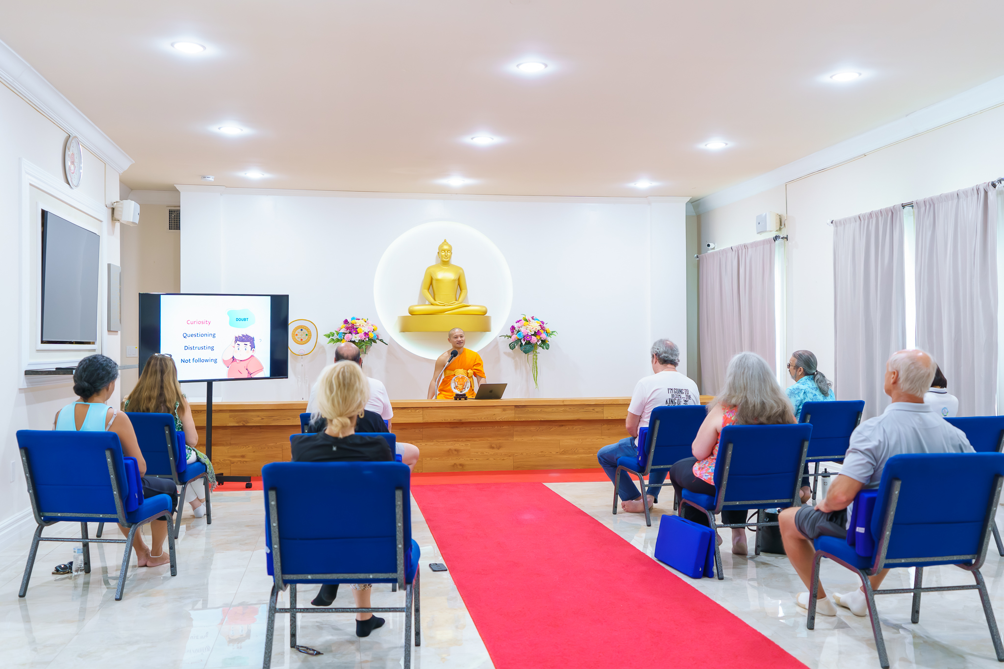 วัดพระธรรมกายปาล์มบีช จัดปฏิบัติธรรมชาวท้องถิ่น