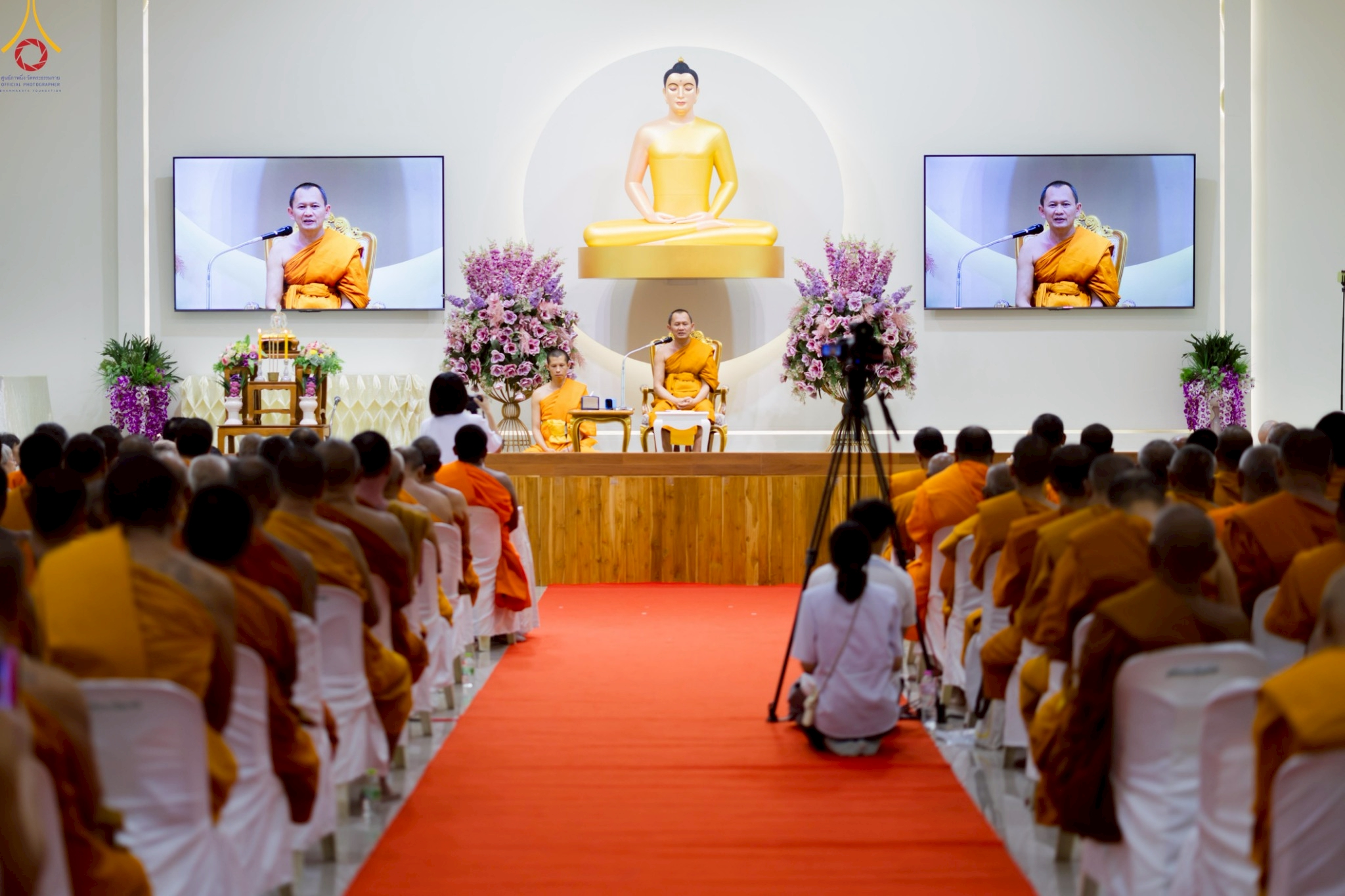 สัมมนารวมใจคณะสงฆ์ จังหวัดสุพรรณบุรี เพื่อฟื้นฟูพระพุทธศาสนา โครงการกฐินสามัคคี 30,000 วัด ทั่วไทย