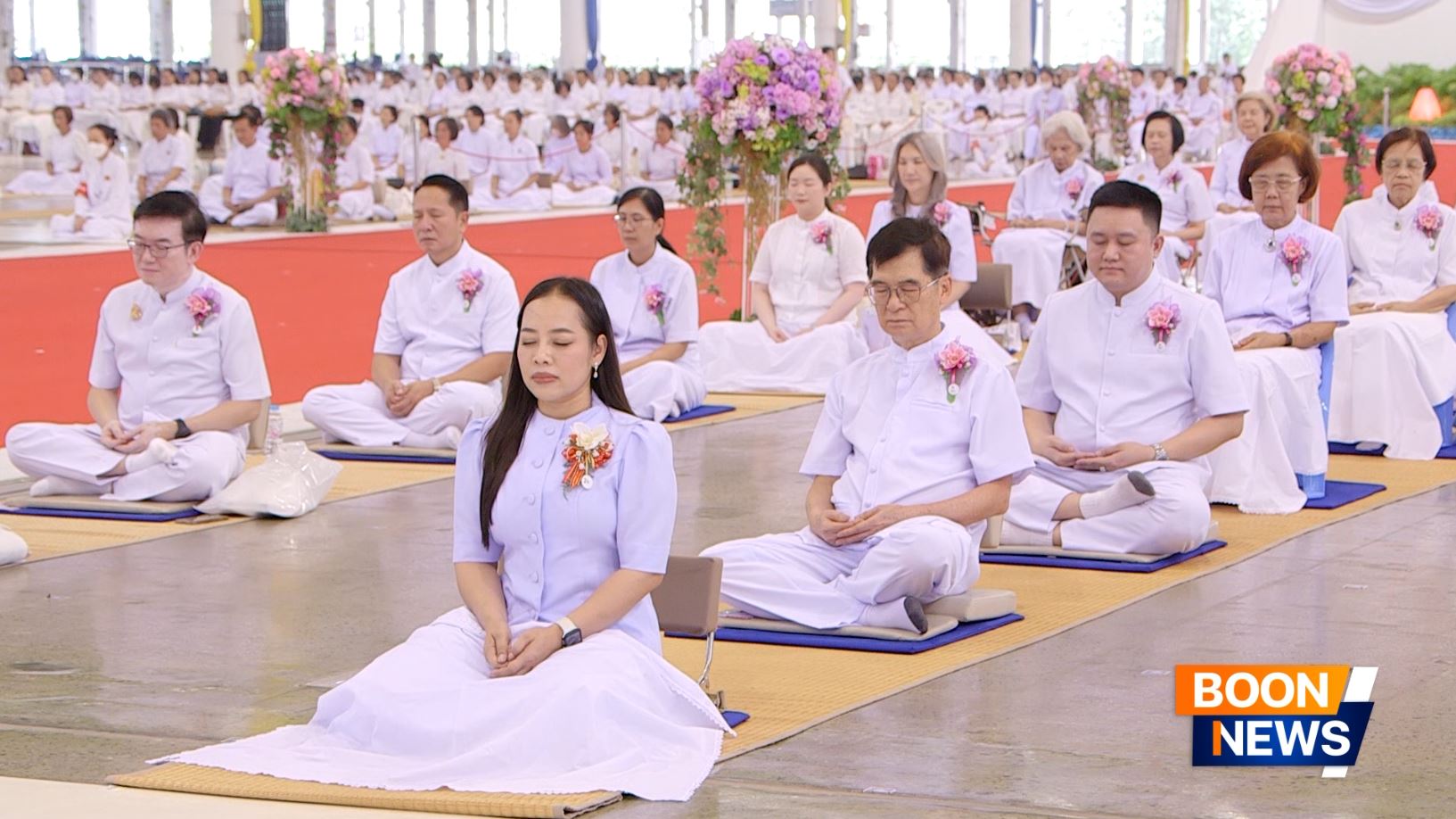 วัดพระธรรมกาย จัดงานบุญวันอาทิตย์ และพิธีจุดเทียนใจไฟนิรันดร์ อนันตชัย