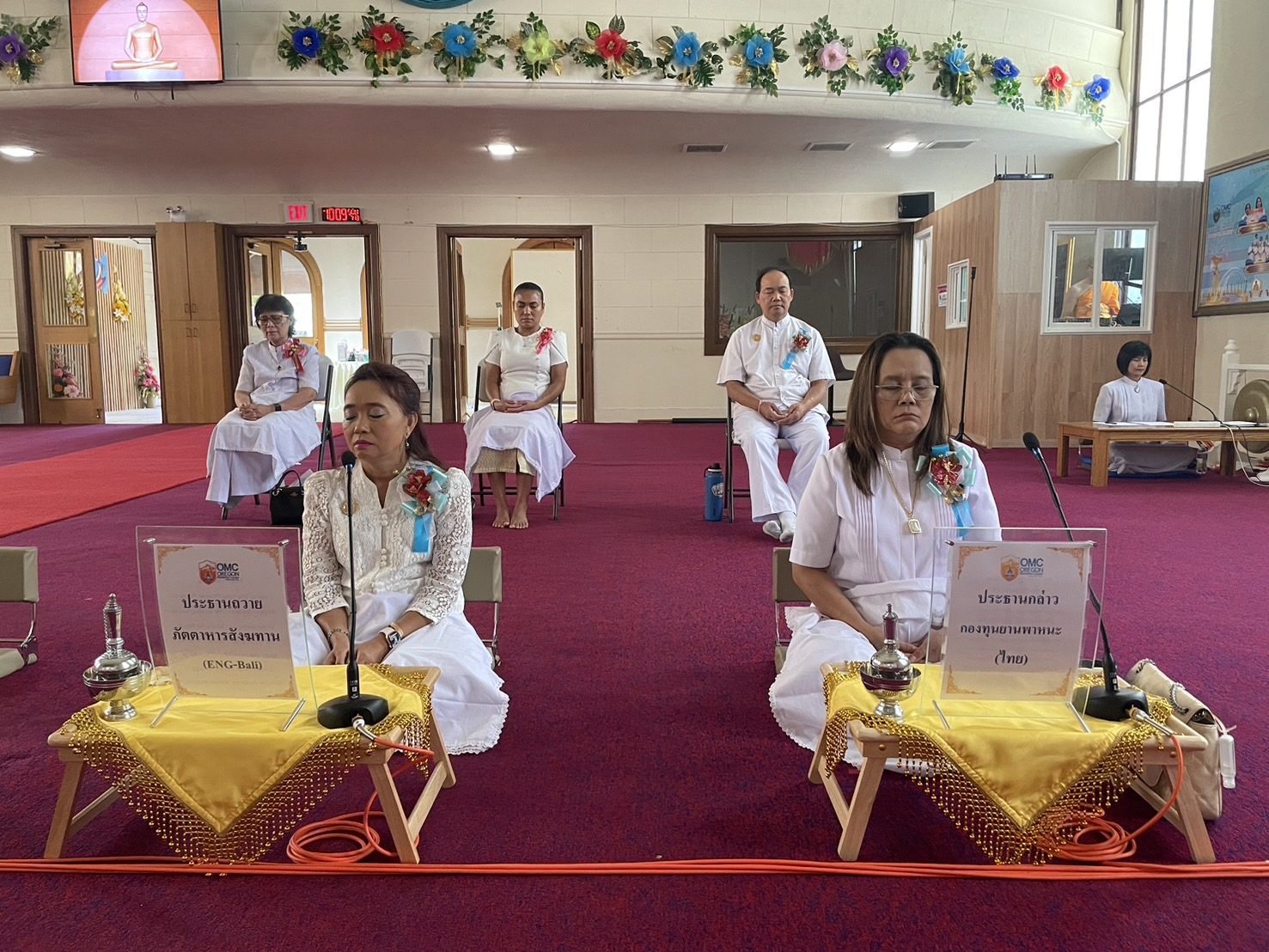 วัดพระธรรมกายออเรกอน จัดพิธีถวายเทียนพรรษา