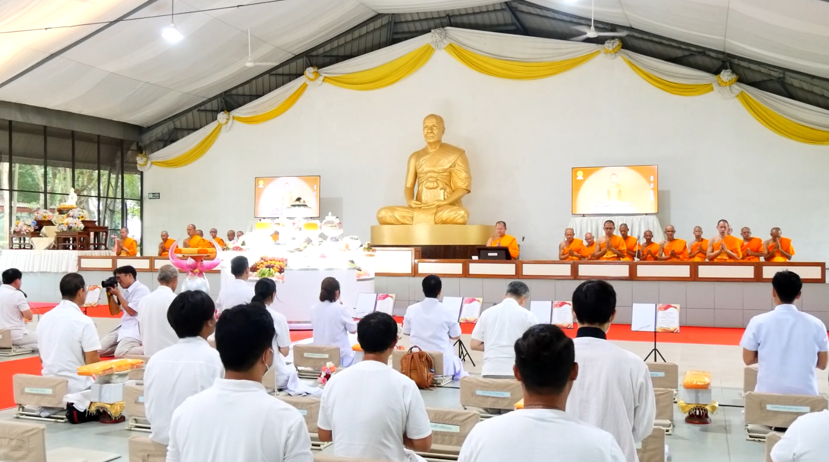 ธุดงคสถานล้านนาจัดงานบุญบูชาข้าวพระ