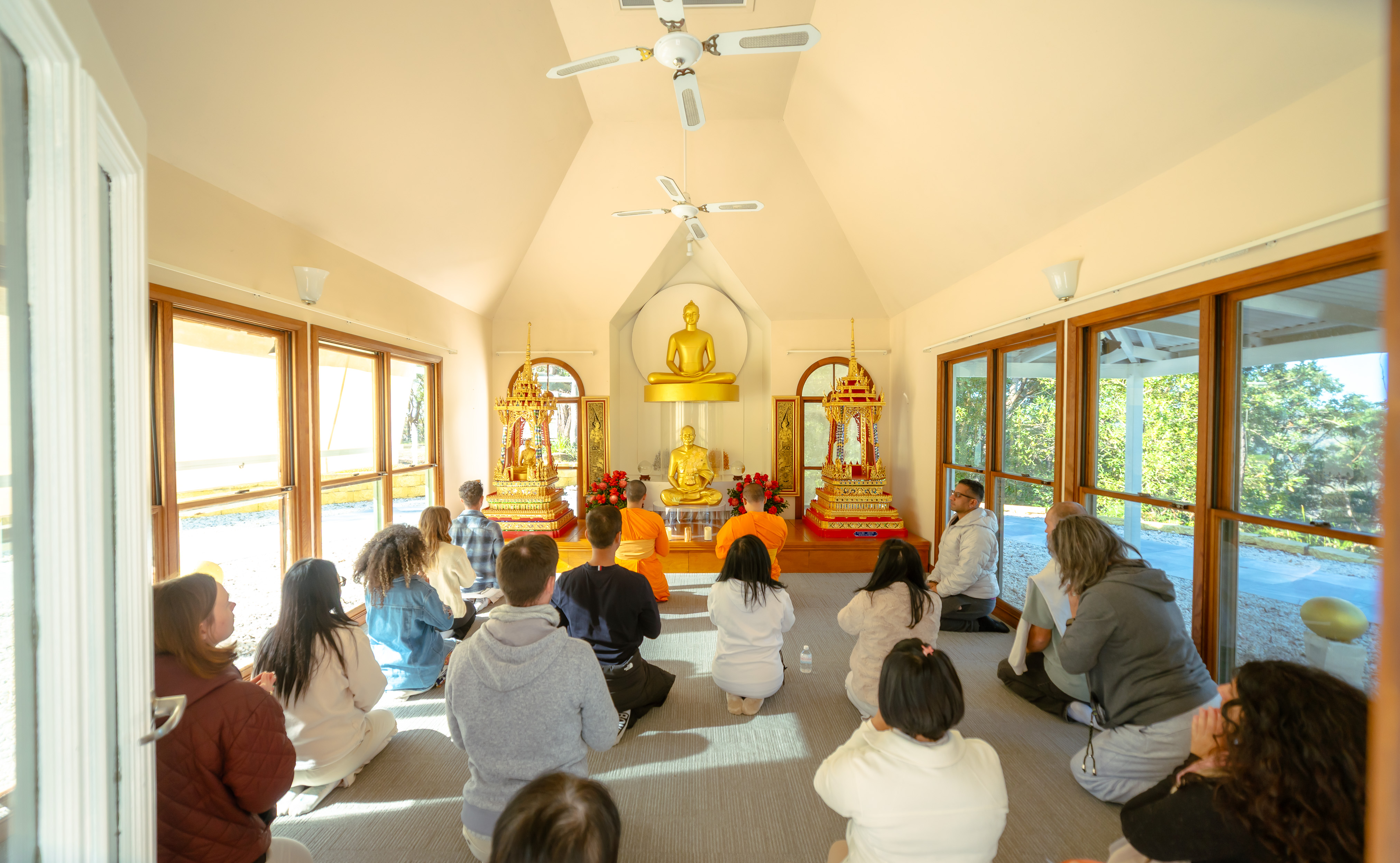 วัดพระธรรมกายนครซิดนีย์ จัดโครงการ One Day Meditation