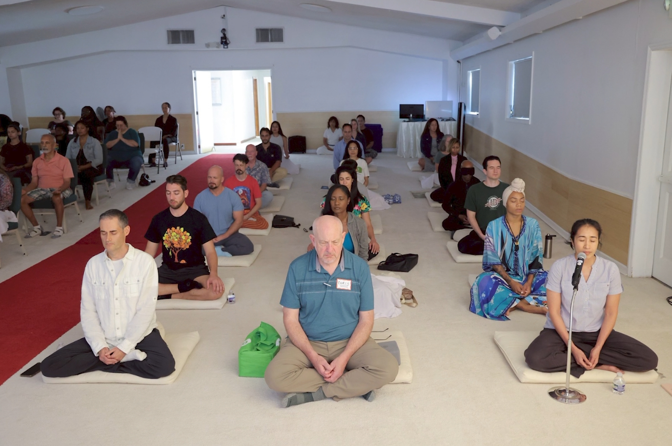 วัดพระธรรมกายจอร์เจีย จัดกิจกรรมนั่งสมาธิสำหรับชาวท้องถิ่น