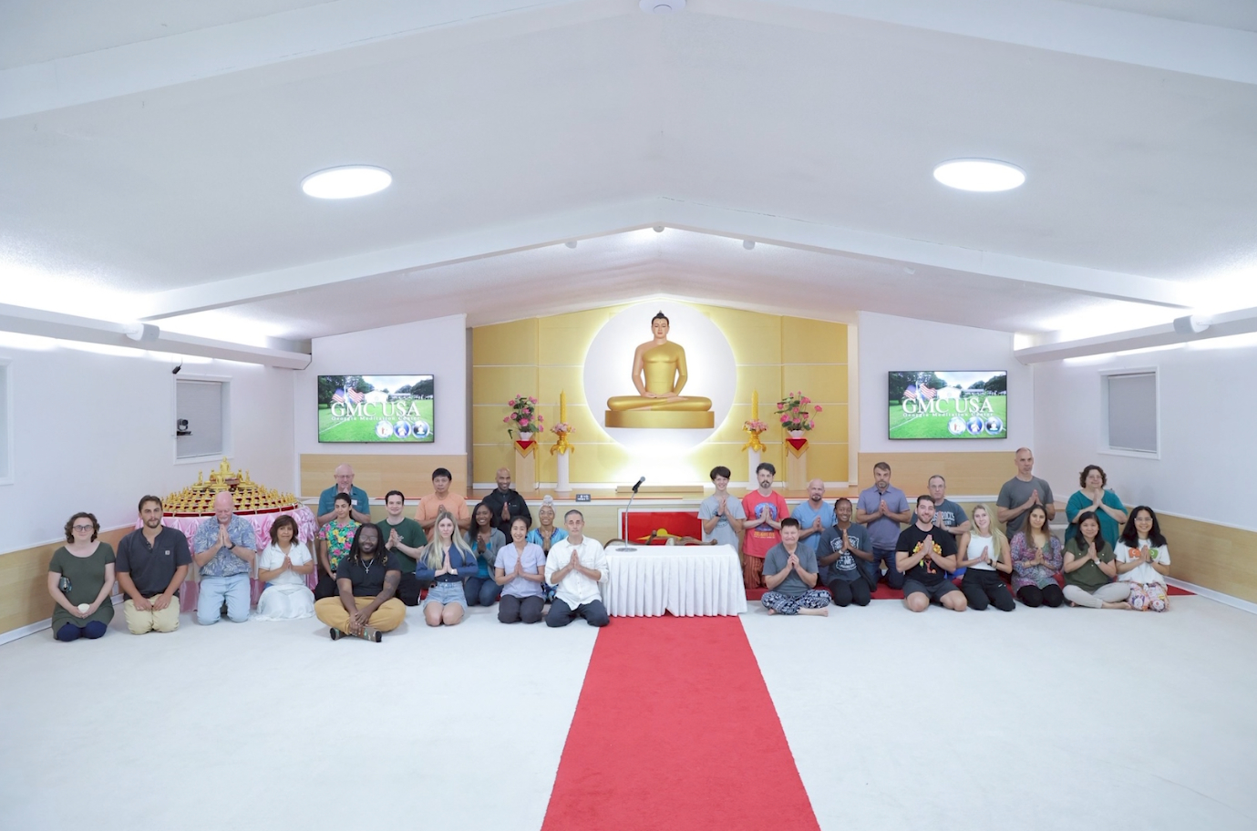 วัดพระธรรมกายจอร์เจีย จัดกิจกรรมนั่งสมาธิสำหรับชาวท้องถิ่น