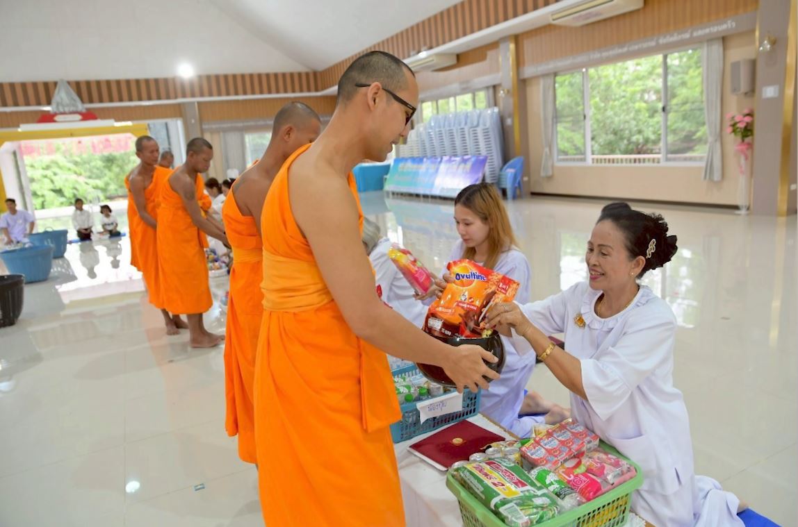 โครงการปฏิบัติธรรมกลั่นใจใส ครูภาคตะวันออก รุ่นที่ 2
