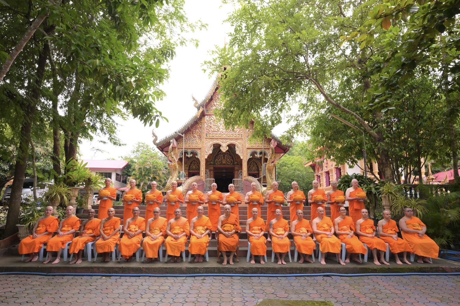 คุณสก็อตต์ได้ตัดสินใจบวชในโครงการ Monk Life ณ ที่พักสงฆ์นานาชาติเชียงใหม่