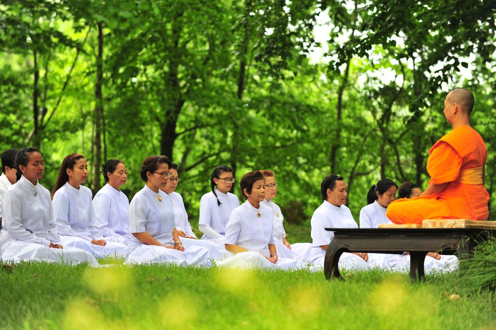 ภาพนั่งสมาธิ