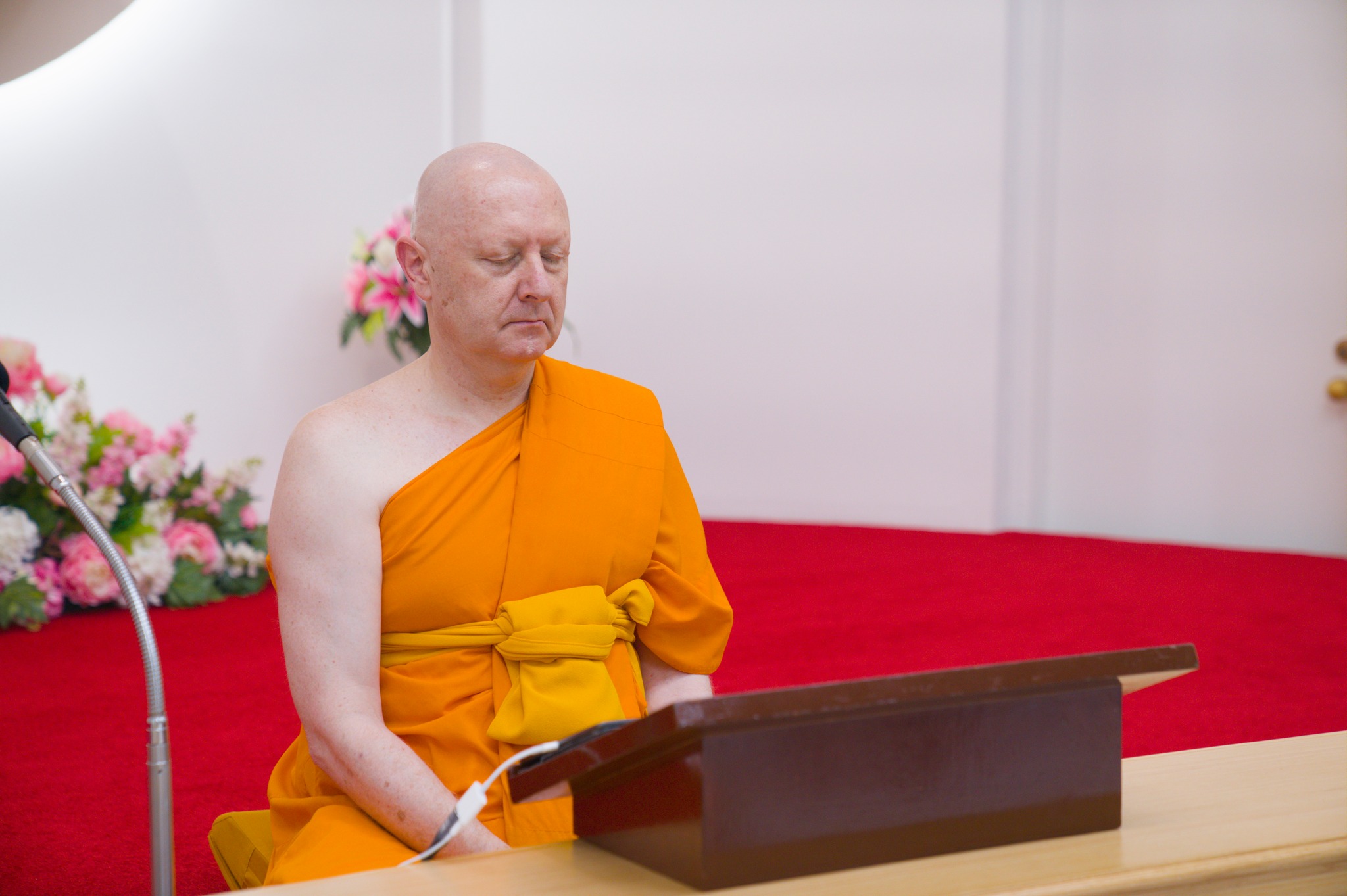 วัดพระธรรมกายแคลิฟอร์เนีย จัดกิจกรรม Full Moon Meditation