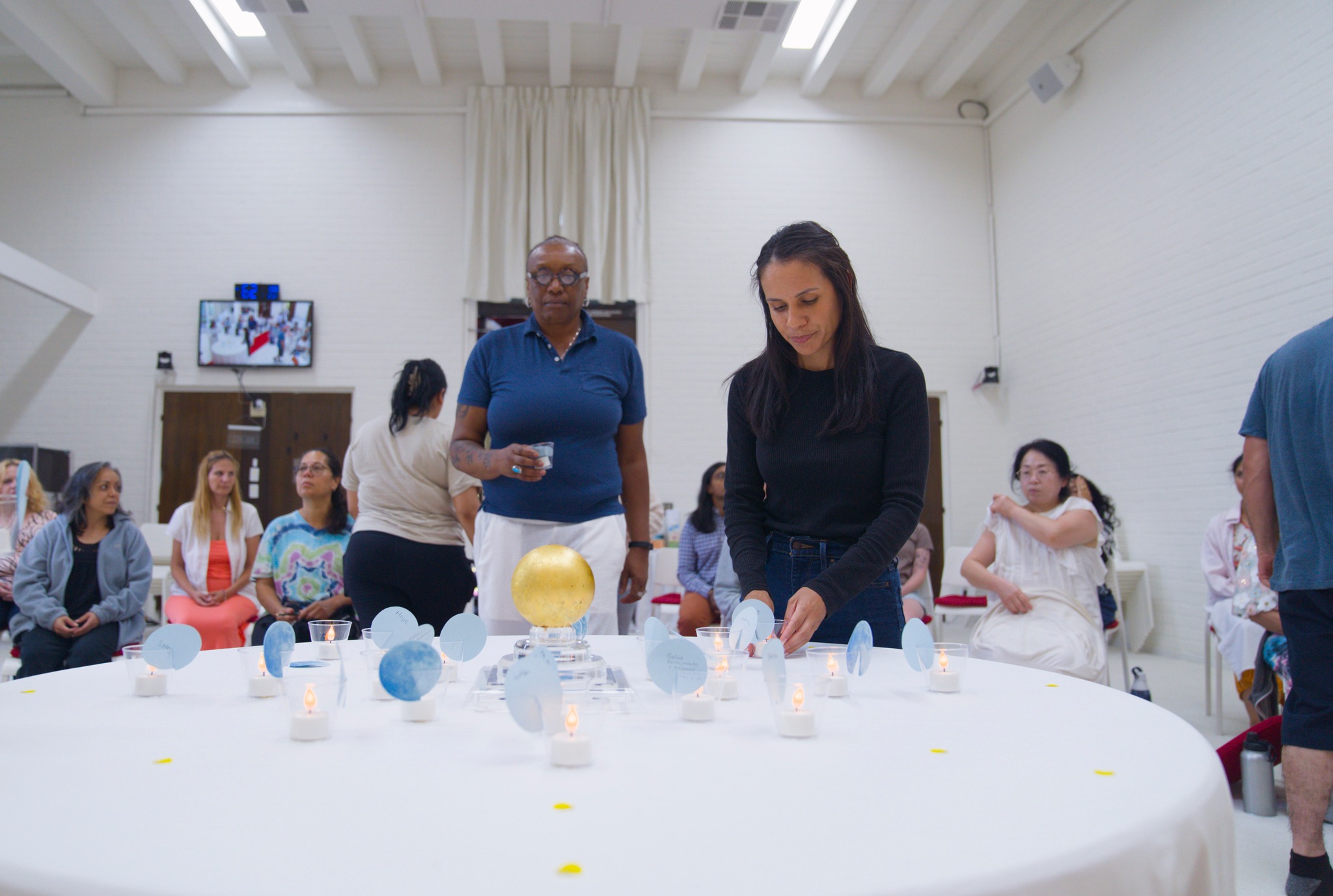 วัดพระธรรมกายแคลิฟอร์เนีย จัดกิจกรรม Full Moon Meditation