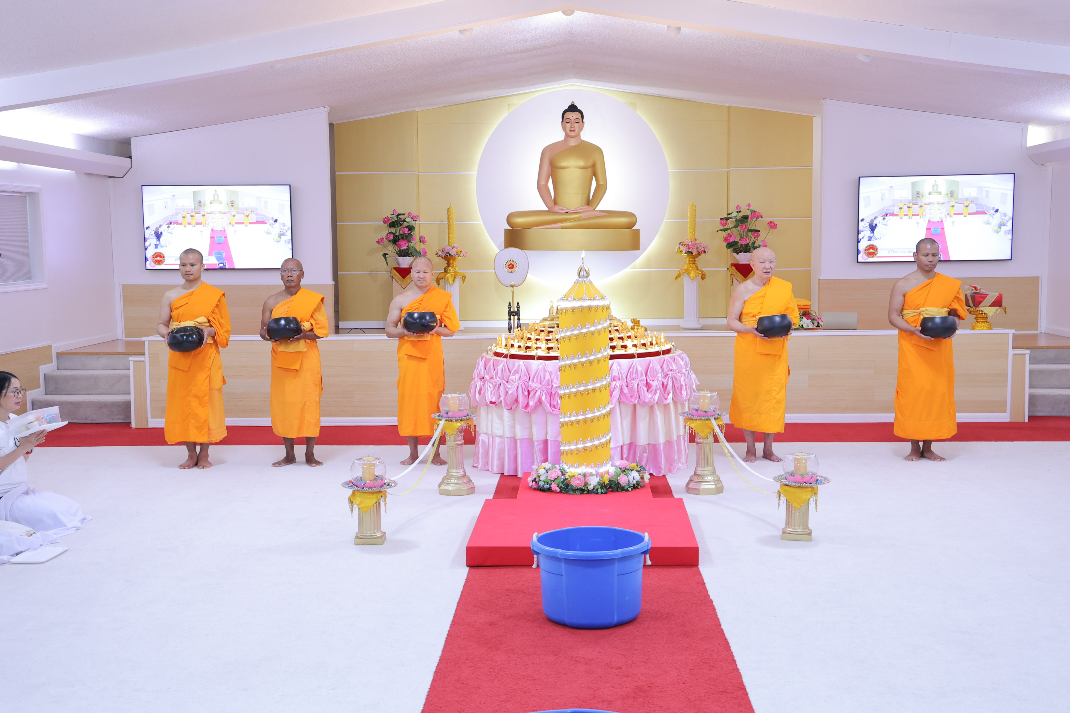 วัดพระธรรมกายจอร์เจีย จัดพิธีจุดเทียนใจไฟนิรันดร์อนันตชัย