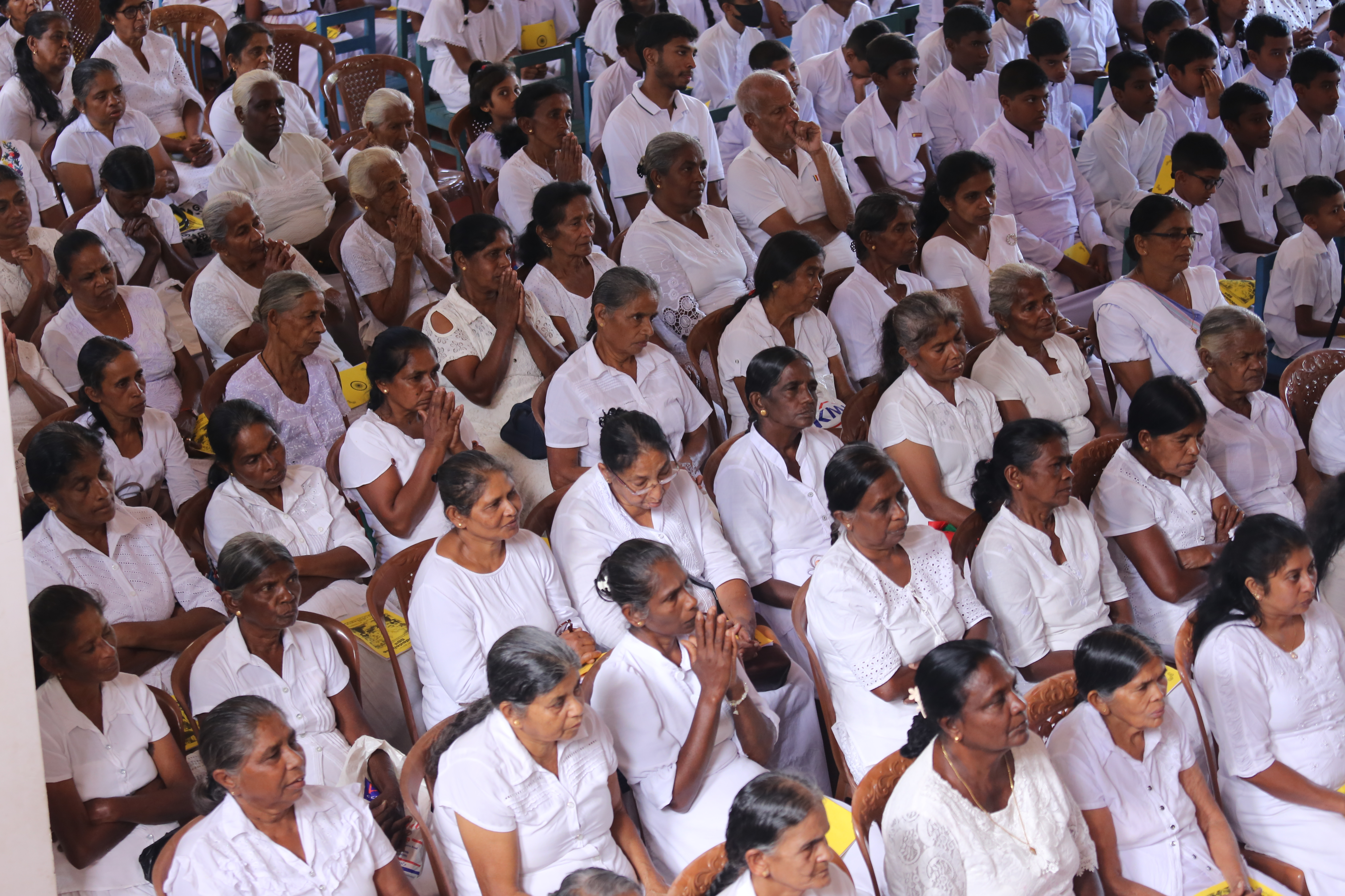 พิธีเปิดสวดธัมมจักกัปปวัตตนสูตร ณ วัดสุคตารามายะ ศรีลังกา