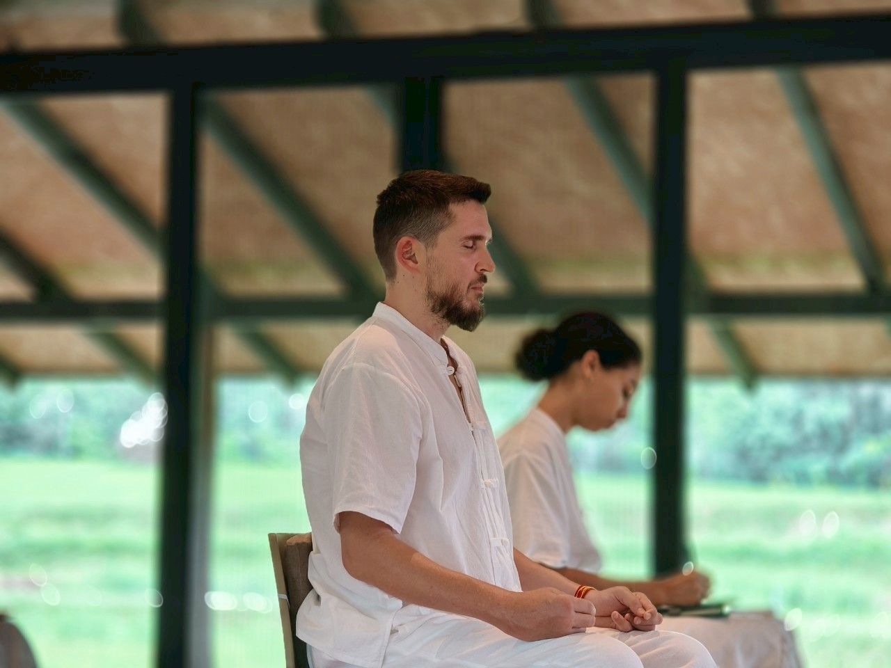 นักวิศวกรโปรแกรมคอมพิวเตอร์ชาวอิสราเอล มาฝึกสมาธิที่ศูนย์ปฏิบัติธรรมนานาชาติปาย