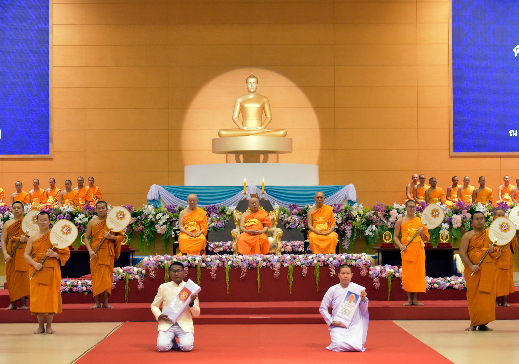 วัดพระธรรมกายจัดมุทิตาเปรียญธรรม 9 ประโยค ปีที่ 37