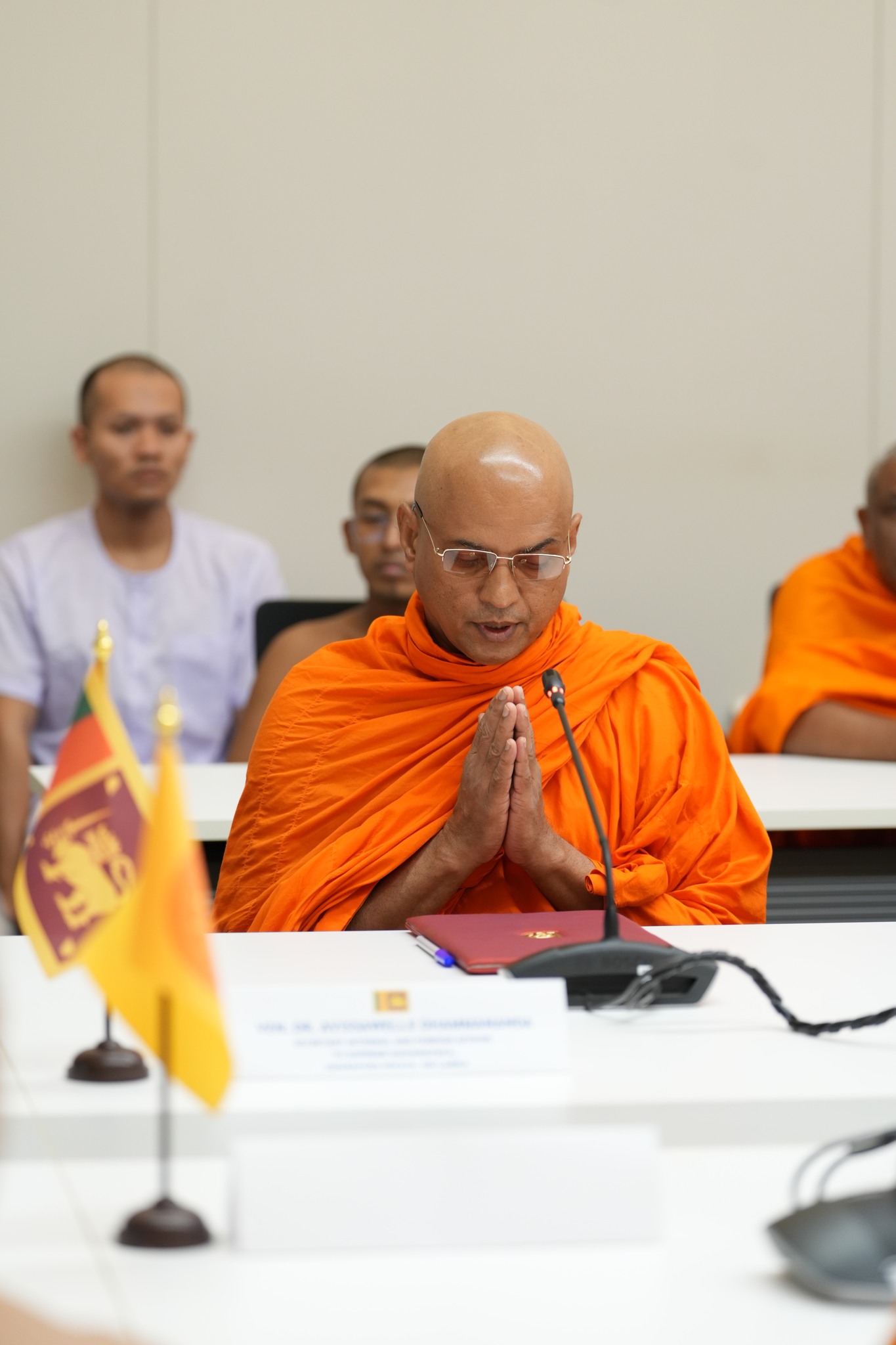 วัดพระธรรมกาย-องค์กรพุทธโลก เซ็น MOU 3 ประเทศ สวดธรรมจักร สร้างเครือข่ายสันติภาพโลก