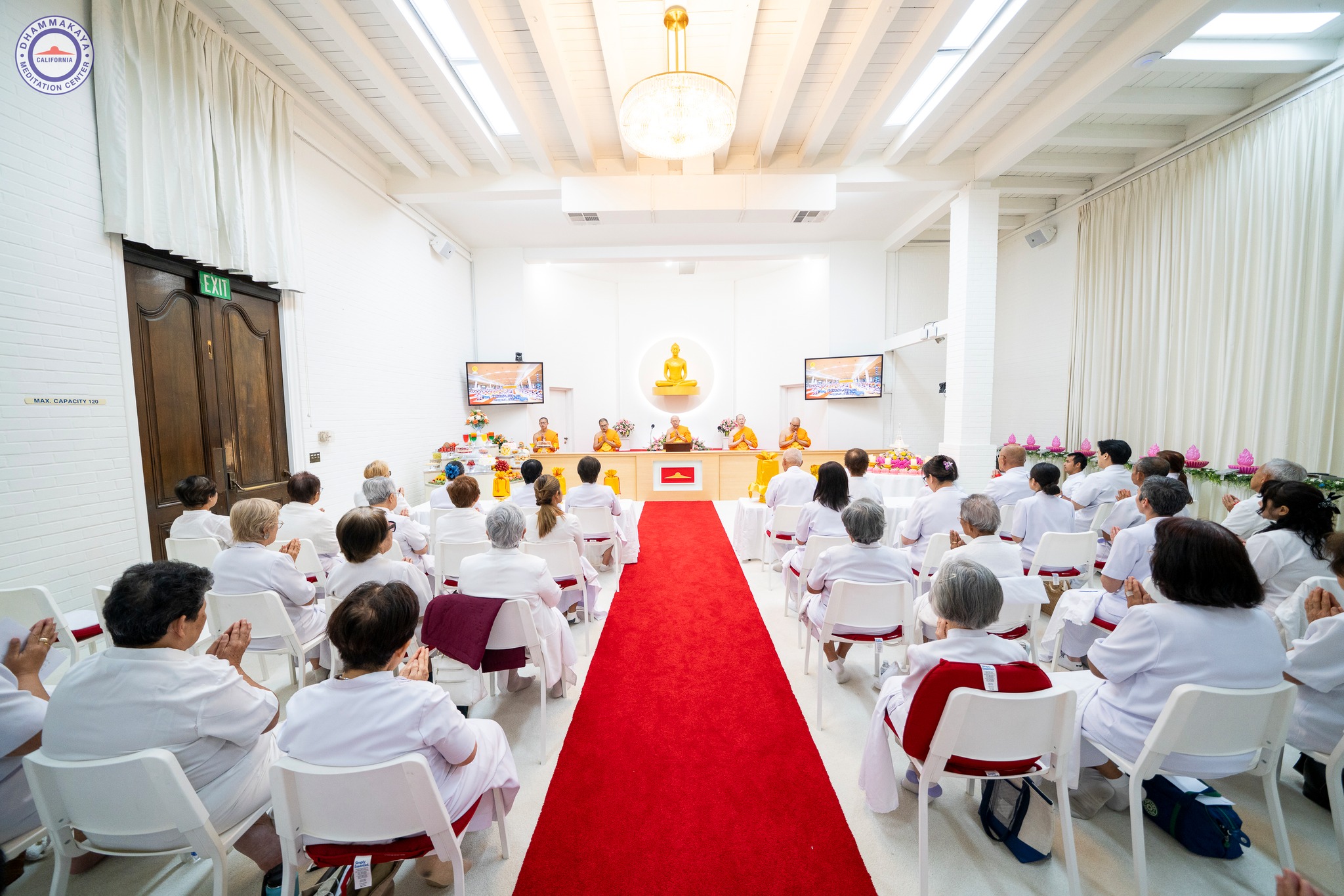 วัดพระธรรมกายแคลิฟอร์เนีย จัดงานบุญบูชาข้าวพระ