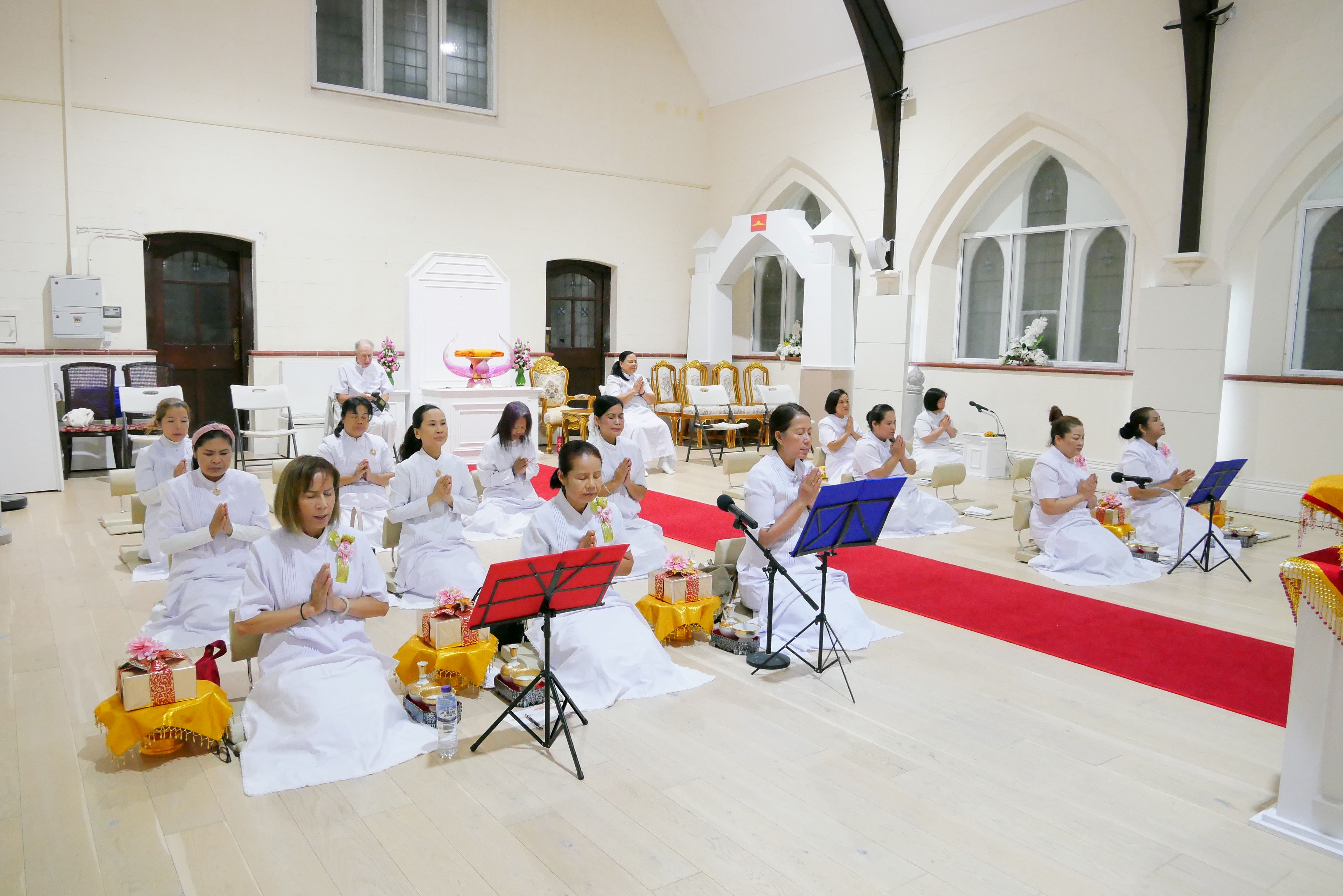 วัดพระธรรมกายแมนเชสเตอร์ จัดงานบุญบูชาข้าวพระ