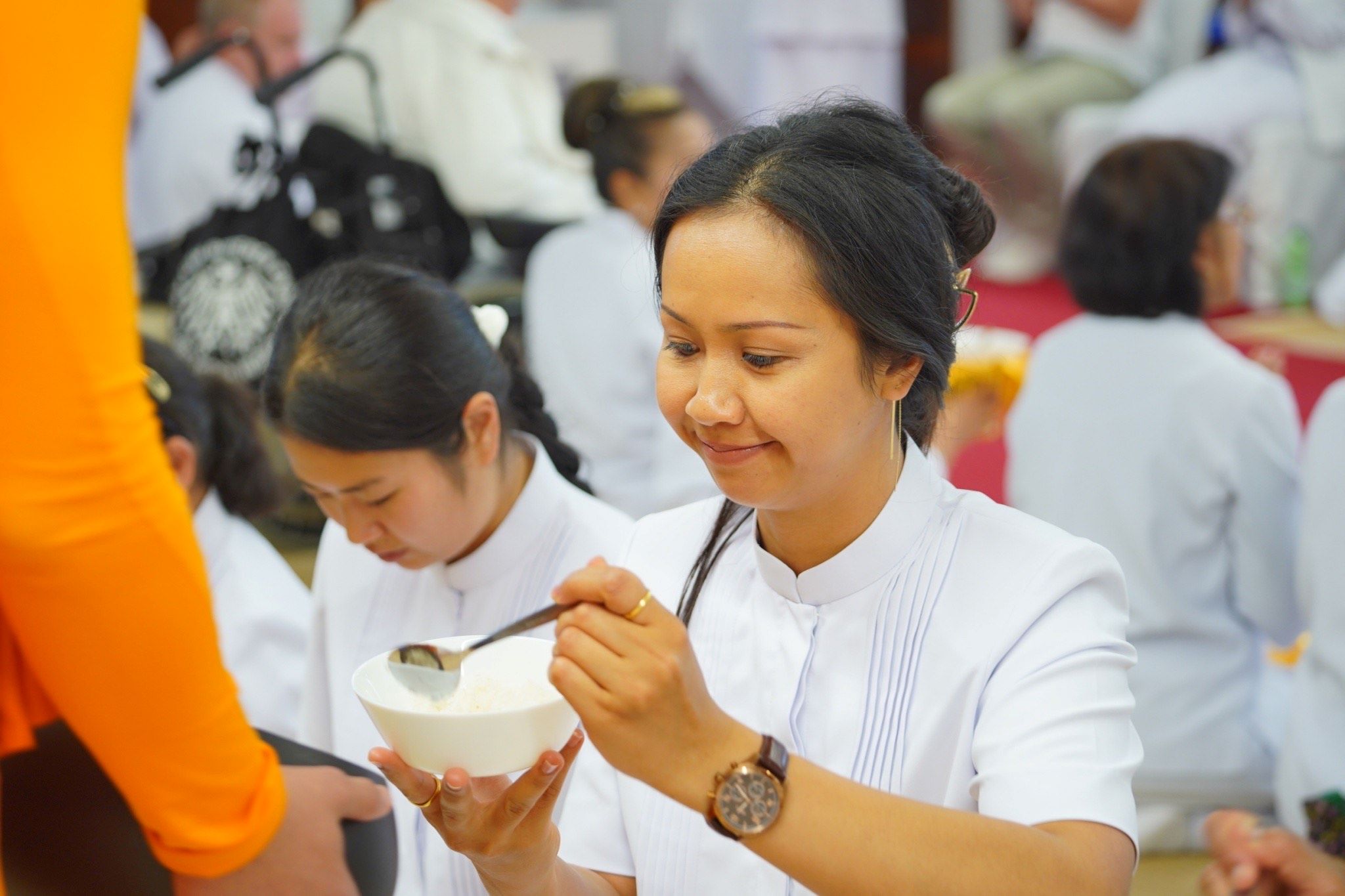 วัดพุทธนอร์ดไรน์-เวสท์ฟาเรน จัดงานบุญบูชาข้าวพระ