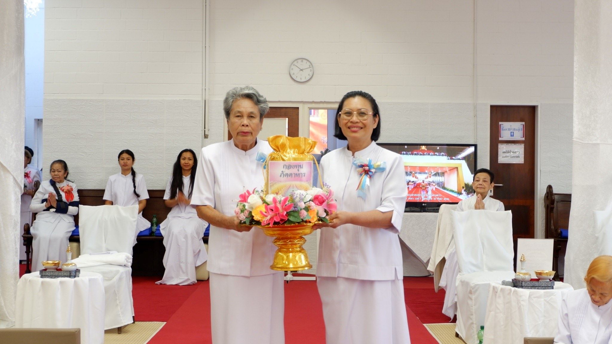 วัดพุทธนอร์ดไรน์-เวสท์ฟาเรน จัดงานบุญบูชาข้าวพระ