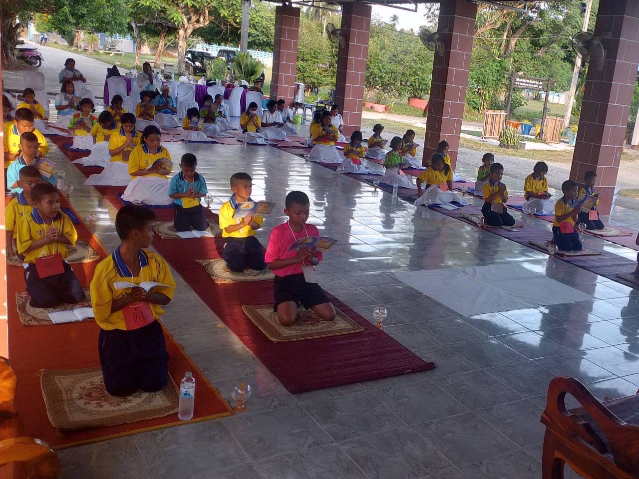 ชมรมพุทธรักษาจังหวัดสงขลา จัดค่ายพุทธรักษาน้อย รุ่นที่ 1/2568