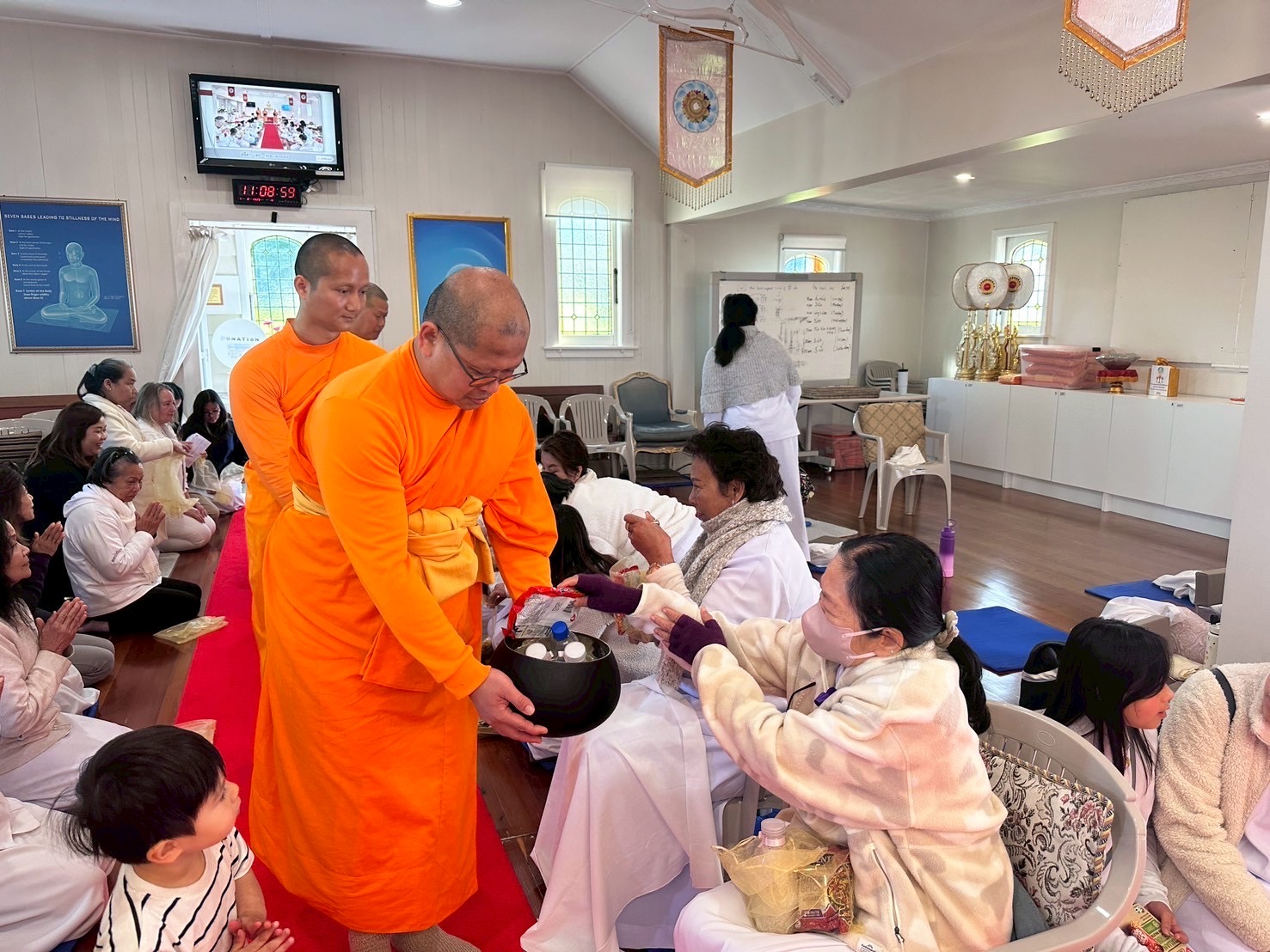 วัดพระธรรมกายโอ๊คแลนด์ จัดงานบุญบูชาข้าวพระ