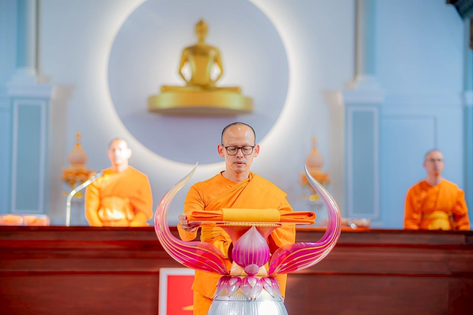 วัดพระธรรมกายเนเธอร์แลนด์ จัดงานบุญบูชาข้าวพระ