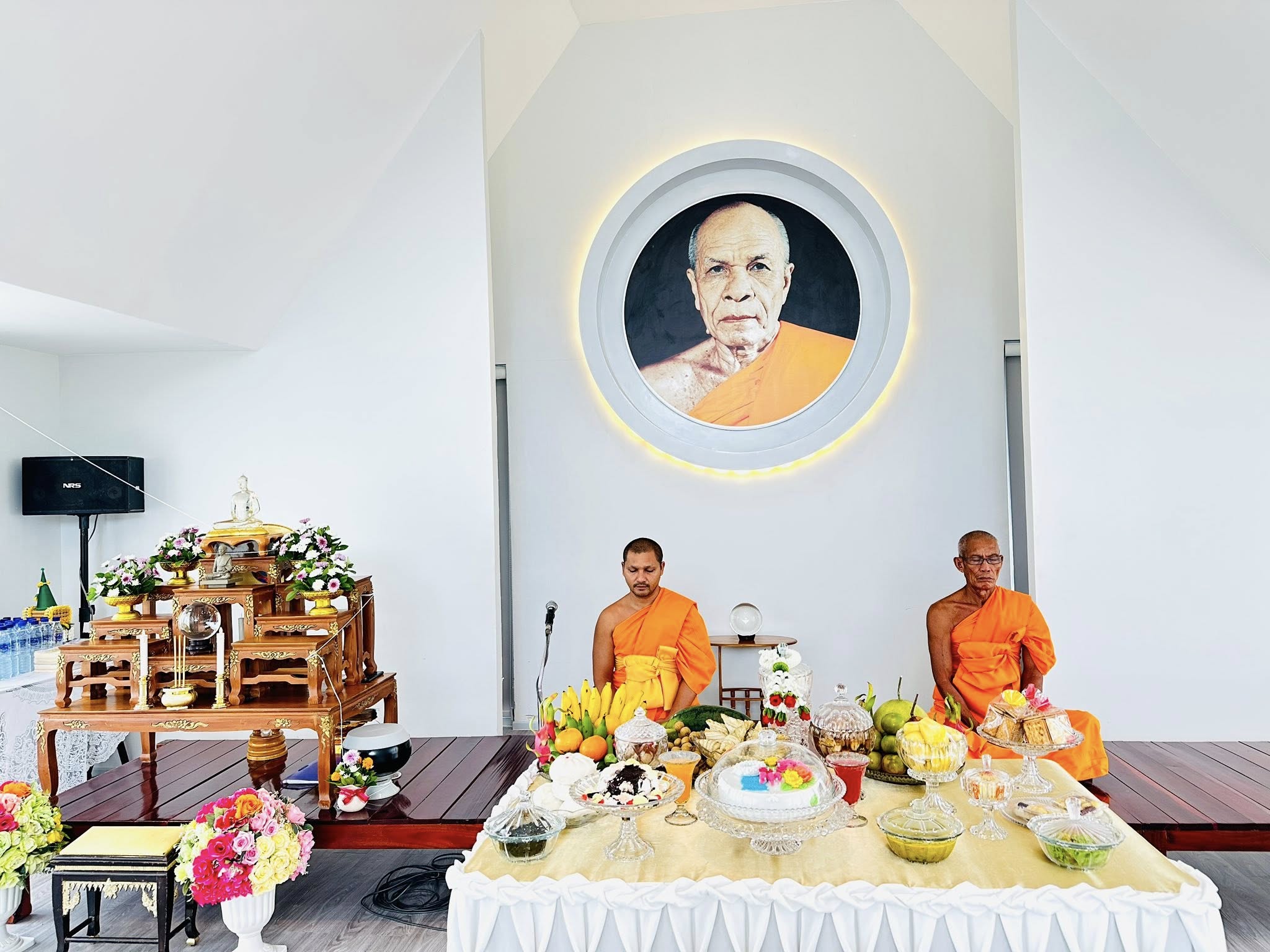 ศูนย์ปฏิบัติธรรมนานาชาติสะเดา จัดพิธีบูชาข้าวพระ