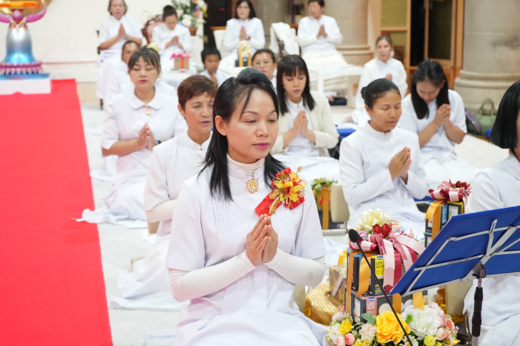วัดพระธรรมกายลอนดอน จัดงานบุญบูชาข้าวพระ