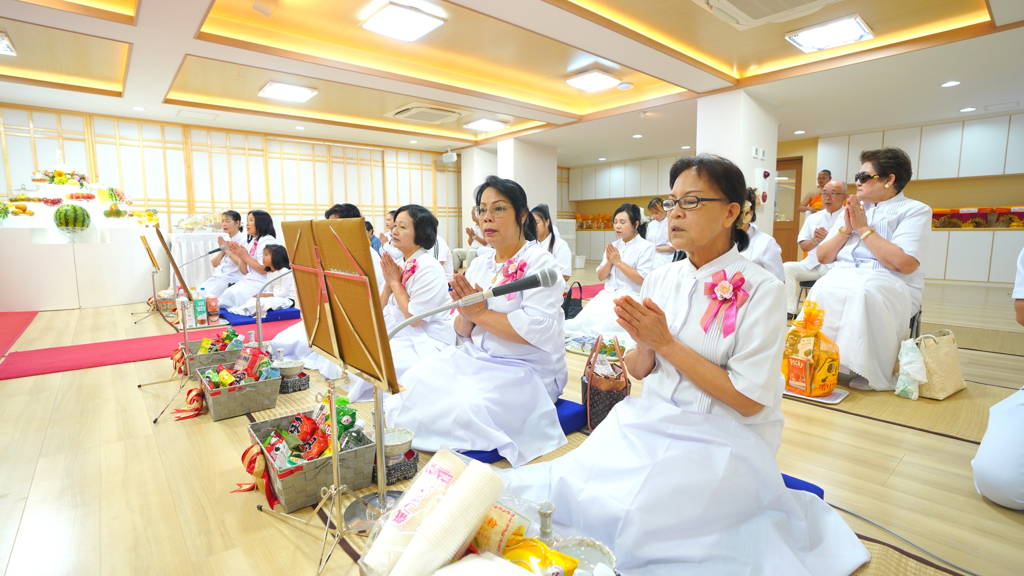 วัดพระธรรมกายโอซาก้า จัดงานบุญบูชาข้าวพระ