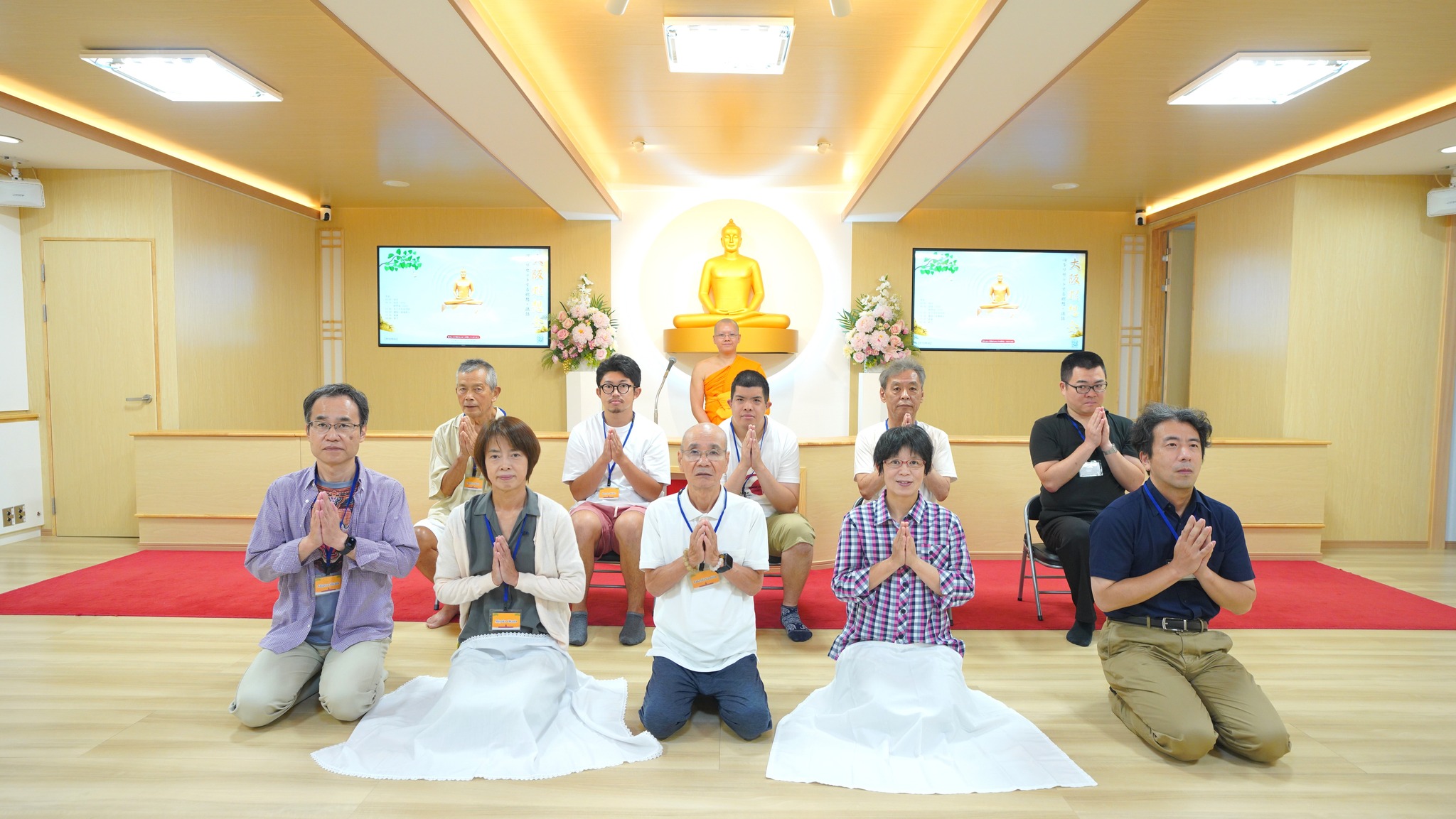 วัดพระธรรมกายโอซาก้า จัดปฏิบัติธรรมชาวญี่ปุ่น