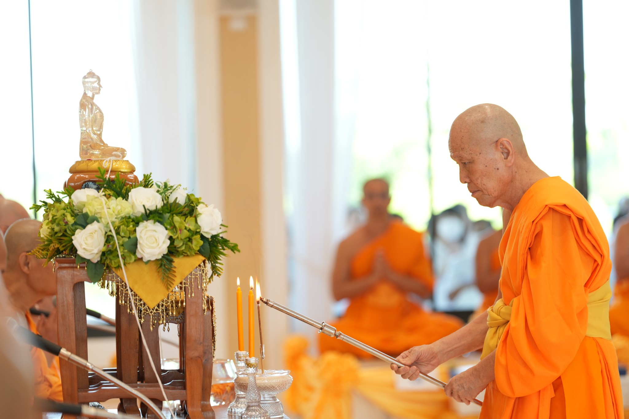 ศูนย์ปฏิบัติธรรมพระมงคลเทพมุนี จัดพิธีเจริญพระพุทธมนต์ ฉลองอาคาร 108 ปี ครูผู้ค้นพบวิชชาธรรมกาย