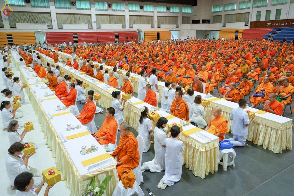 งานสัมมนาคณะสงฆ์ 9 จังหวัดภาคเหนือ เพื่อฟื้นฟูพระพุทธศาสนา โครงการทอดกฐินสามัคคี 30,000 วัดทั่วไทย