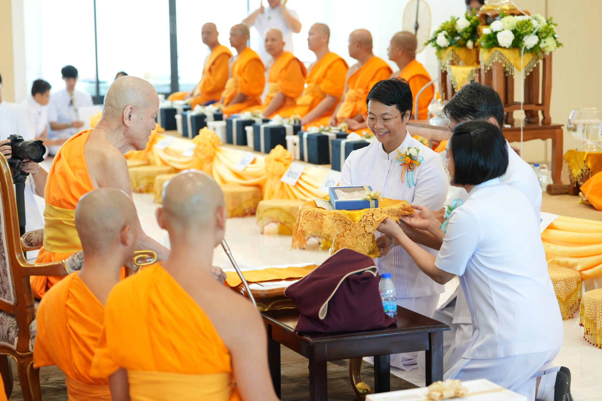 ศูนย์ปฏิบัติธรรมพระมงคลเทพมุนี จัดพิธีเจริญพระพุทธมนต์ ฉลองอาคาร 108 ปี ครูผู้ค้นพบวิชชาธรรมกาย