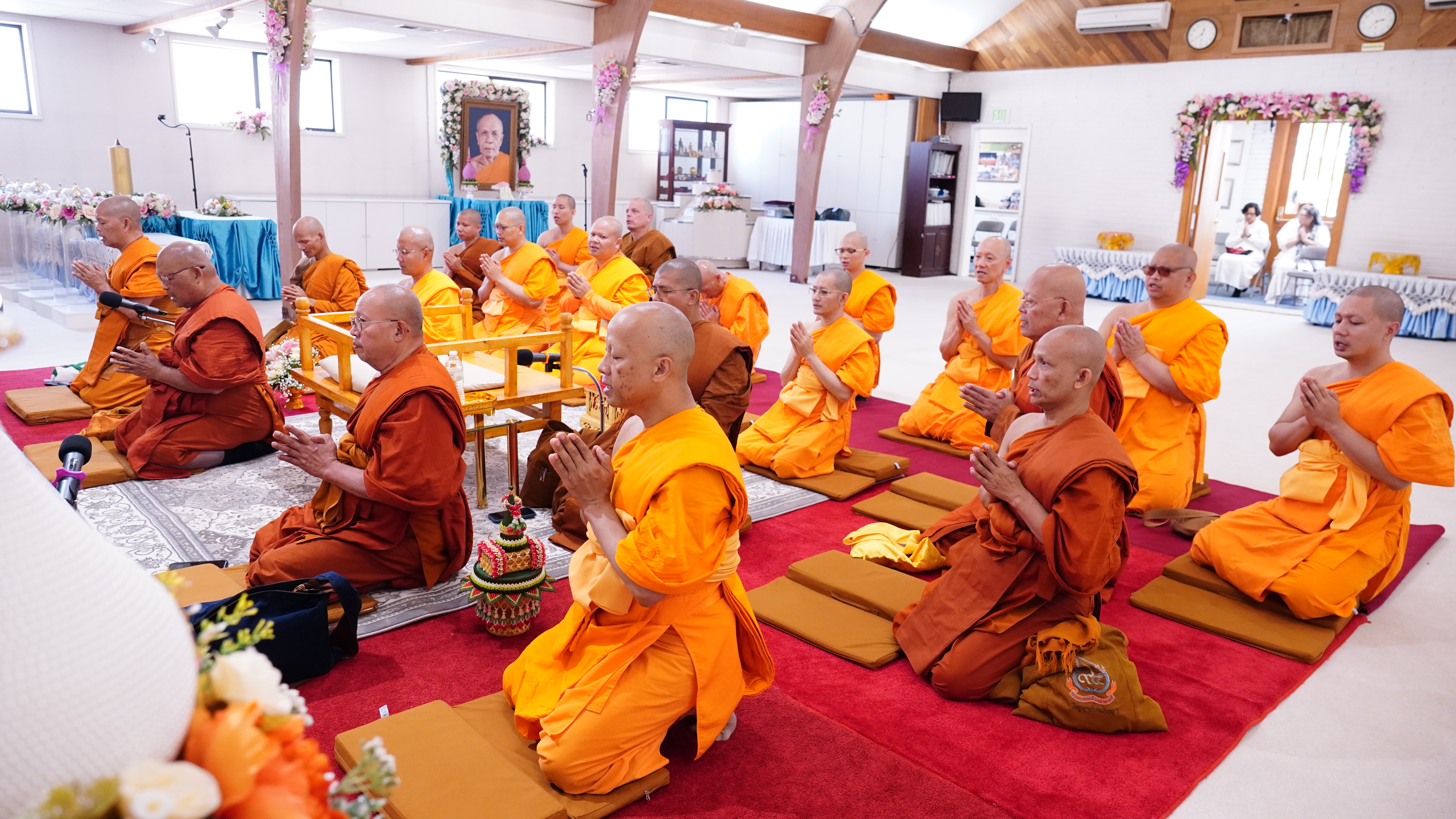 คณะสงฆ์รัฐวอชิงตันและออเรกอน ร่วมพิธีลงพระปาฏิโมกข์สัญจร ณ วัดพระธรรมกายซีแอตเติล
