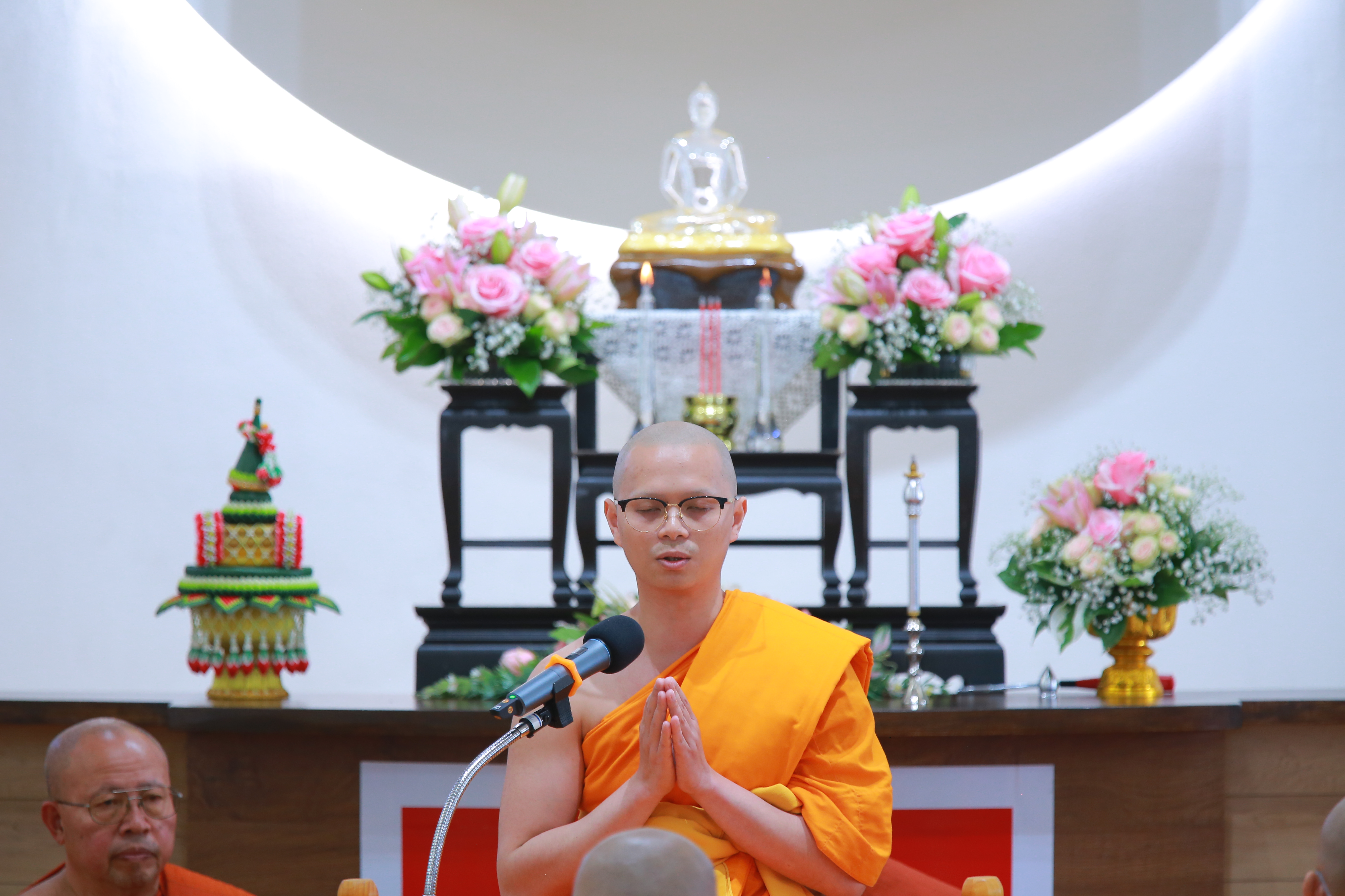 คณะสงฆ์รัฐวอชิงตันและออเรกอน ร่วมพิธีลงพระปาฏิโมกข์สัญจร ณ วัดพระธรรมกายซีแอตเติล