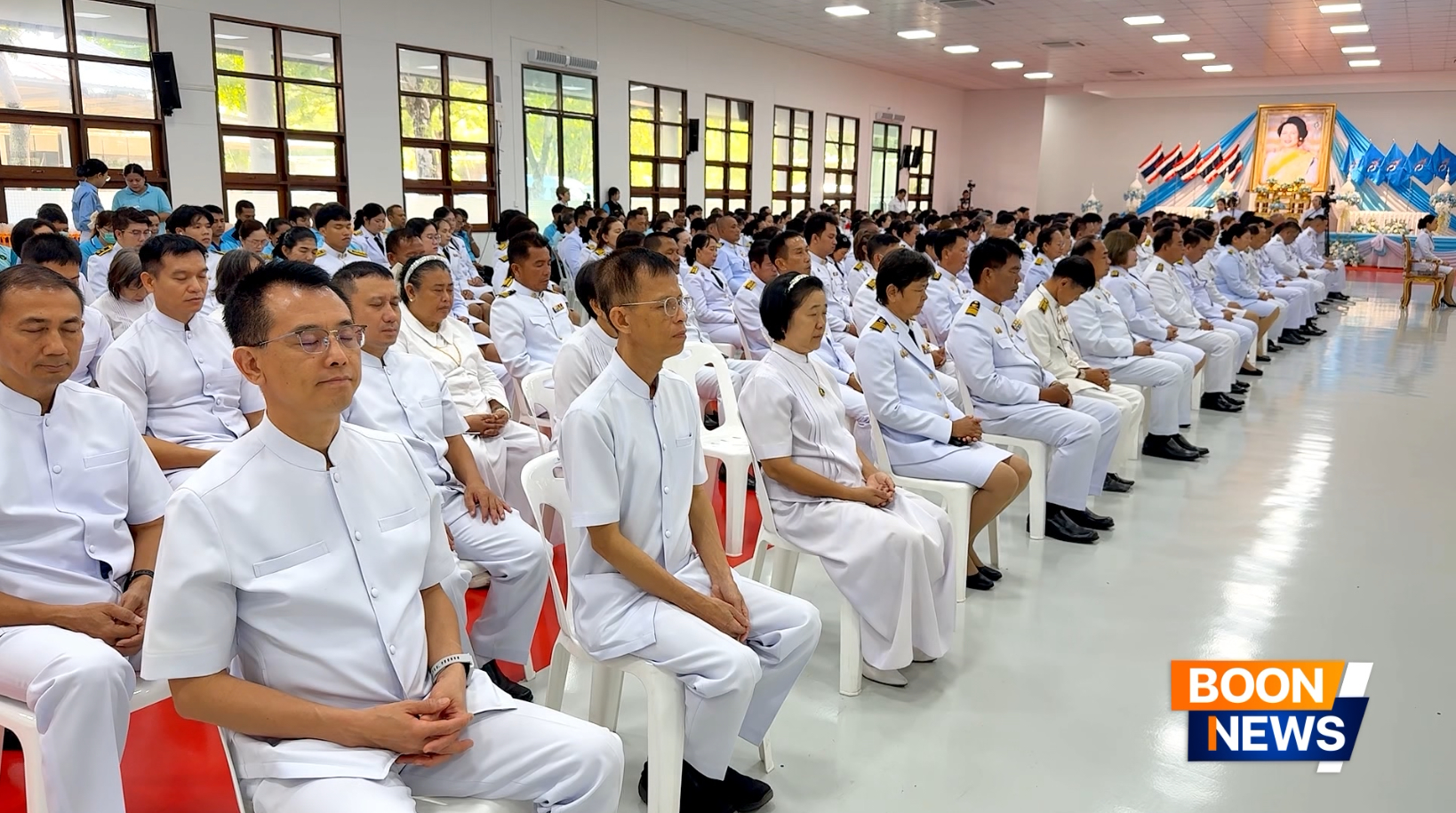 เจริญจิตภาวนาถวายเป็นพระราชกุศลแด่สมเด็จพระนางเจ้าสิริกิติ์ พระบรมราชินีนาถ พระบรมราชชนนีพันปี