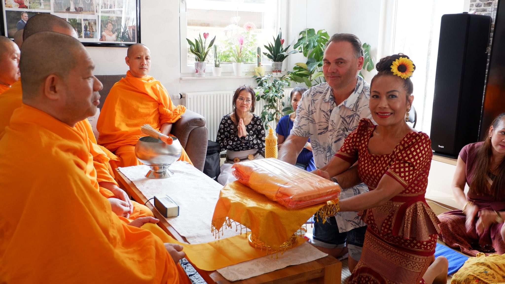 วัดพุทธนอร์ดไรน์-เวสท์ฟาเลน จัดปฏิบัติธรรมบ้านกัลยาณมิตร