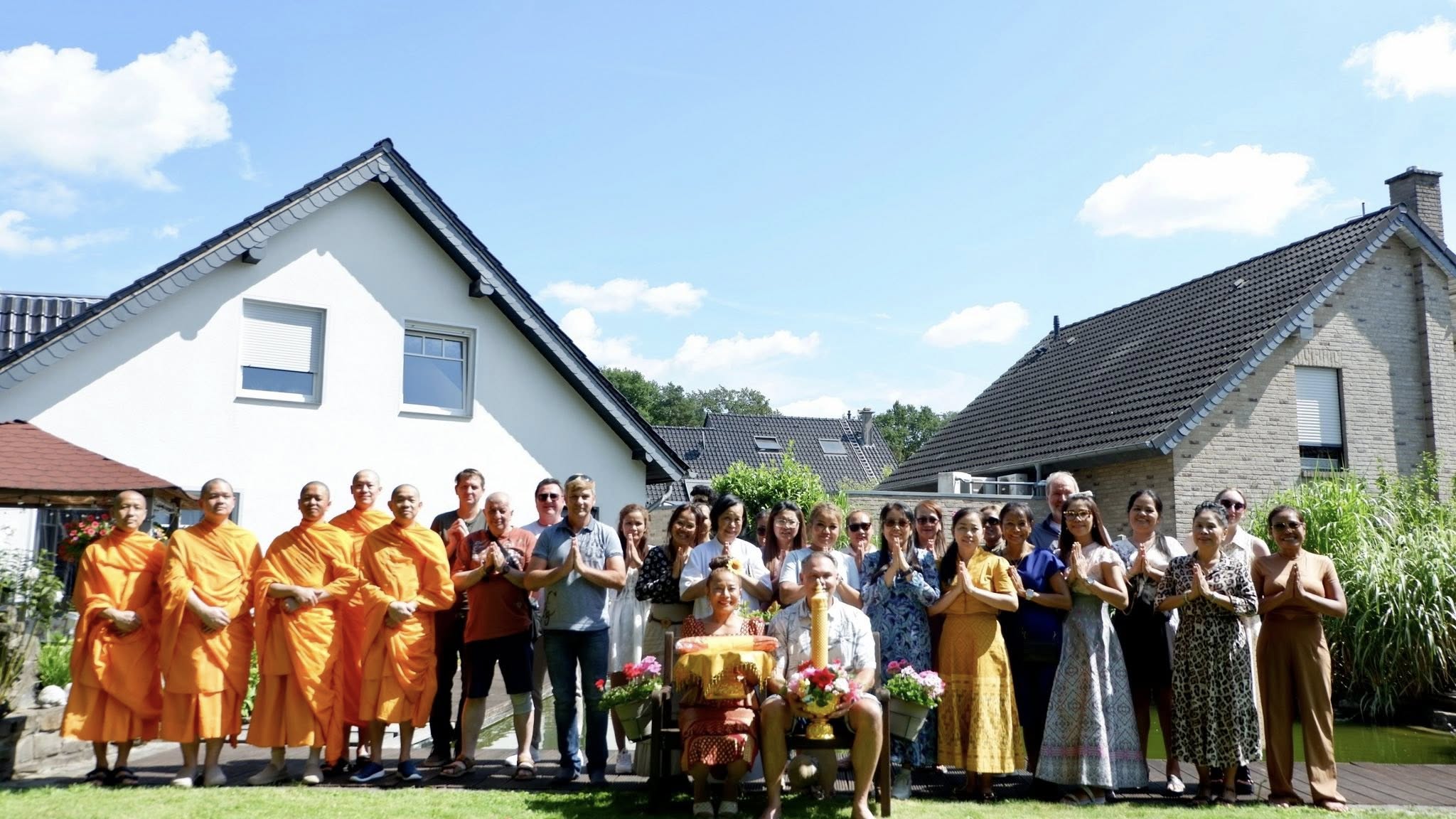 วัดพุทธนอร์ดไรน์-เวสท์ฟาเลน จัดปฏิบัติธรรมบ้านกัลยาณมิตร