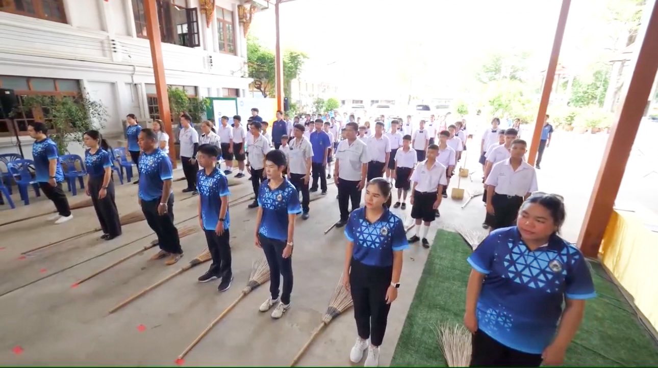 เครือข่ายโครงการวัด ประชา รัฐ สร้างสุข ทั่วประเทศ จัด Big Cleaning Day และพิธีเจริญพระพุทธมนต์