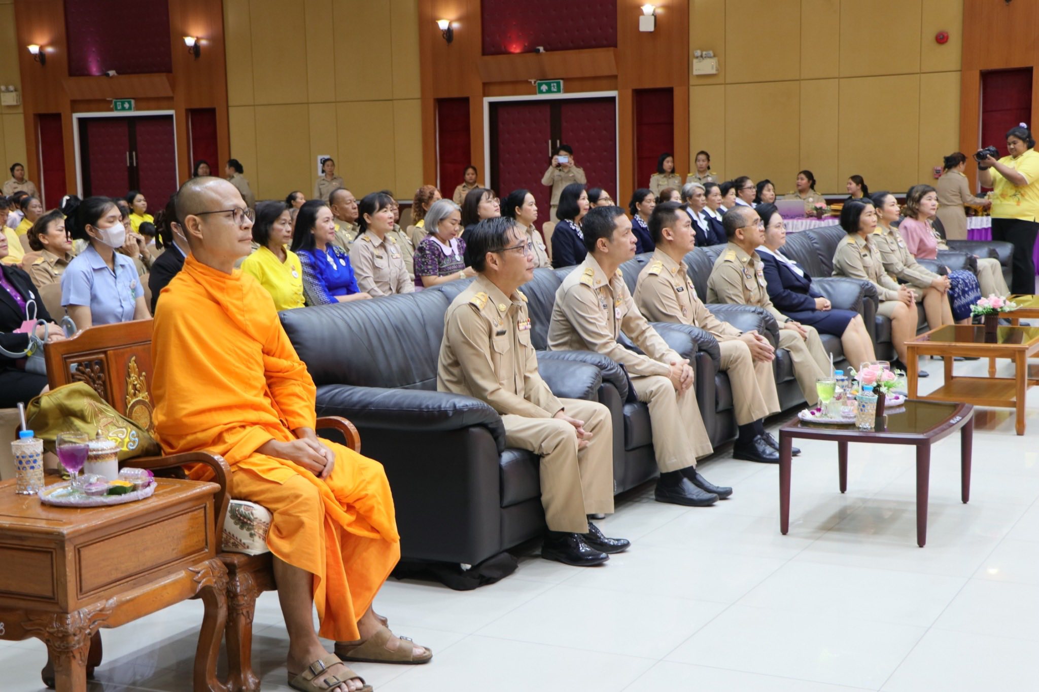 วัดพระธรรมกาย มูลนิธิธรรมกาย ร่วมสนับสนุนกิจกรรมเพื่อเด็กพิเศษในมูลนิธิคุณพุ่ม