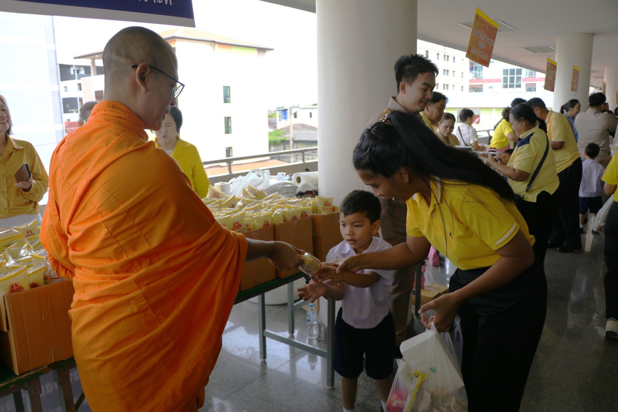 วัดพระธรรมกาย มูลนิธิธรรมกาย ร่วมสนับสนุนกิจกรรมเพื่อเด็กพิเศษในมูลนิธิคุณพุ่ม