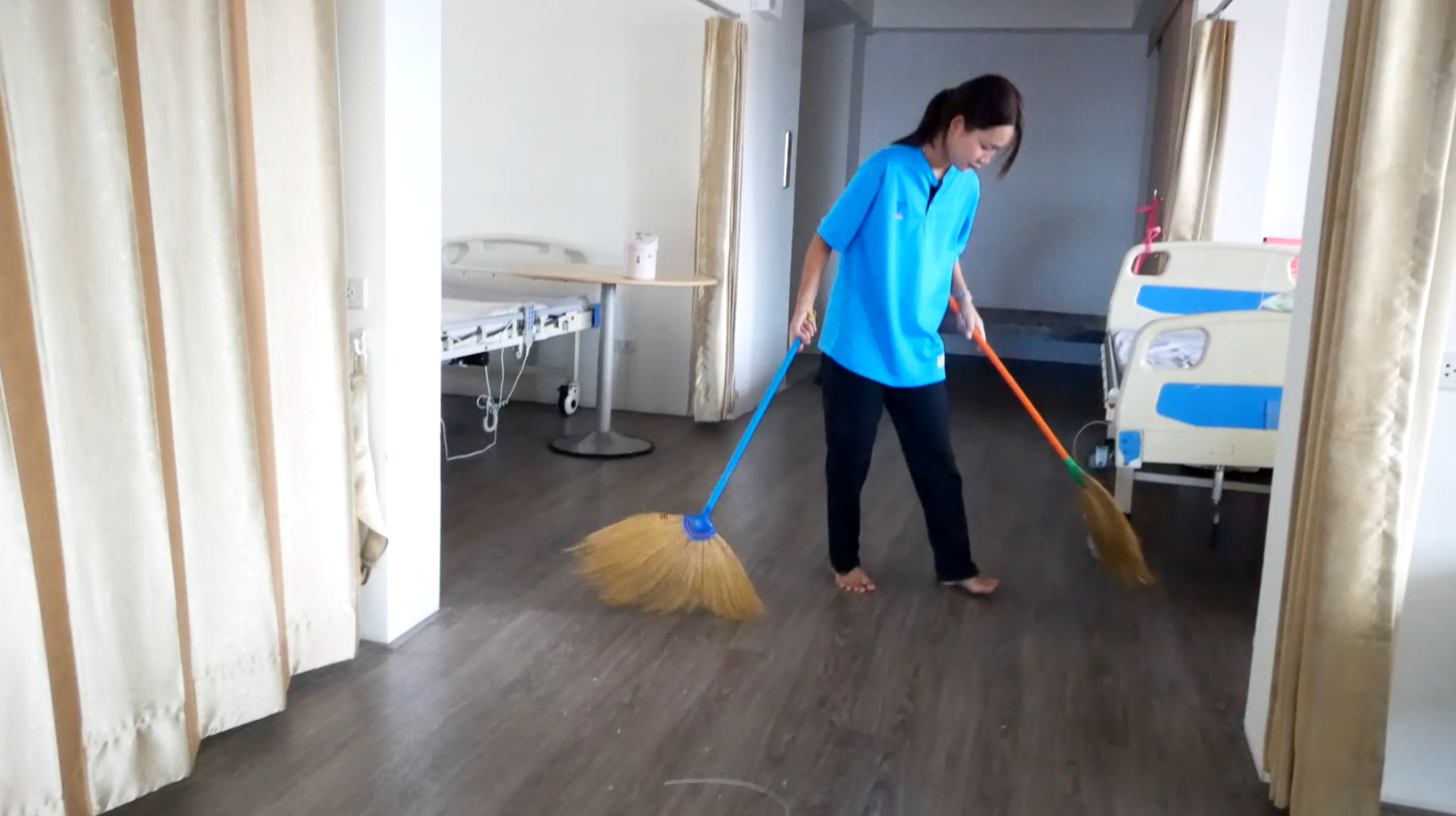 กิจกรรมปัดกวาดเช็ดถู