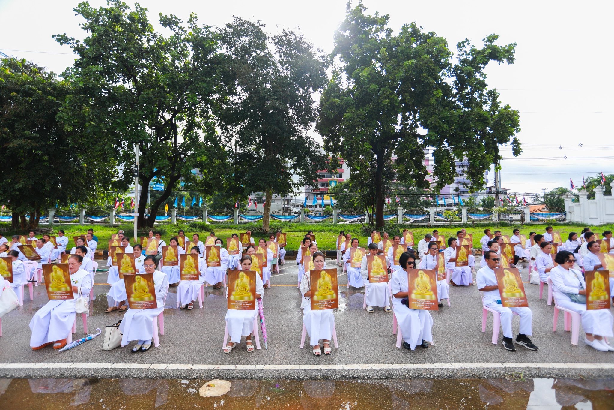พิธีอัญเชิญรูปเหมือนพระมงคลเทพมุนี (สด จันทสโร) ณ จังหวัดเลย