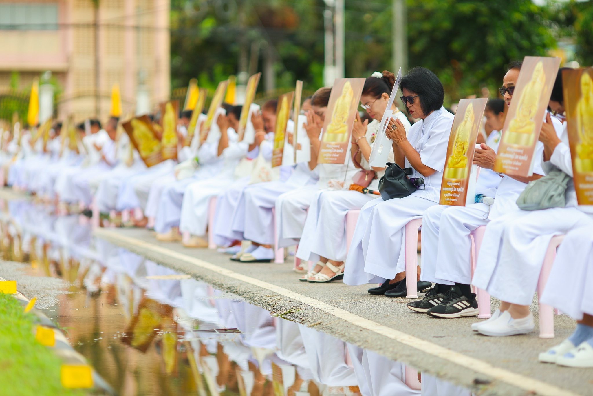 พิธีอัญเชิญรูปเหมือนพระมงคลเทพมุนี (สด จันทสโร) ณ จังหวัดเลย